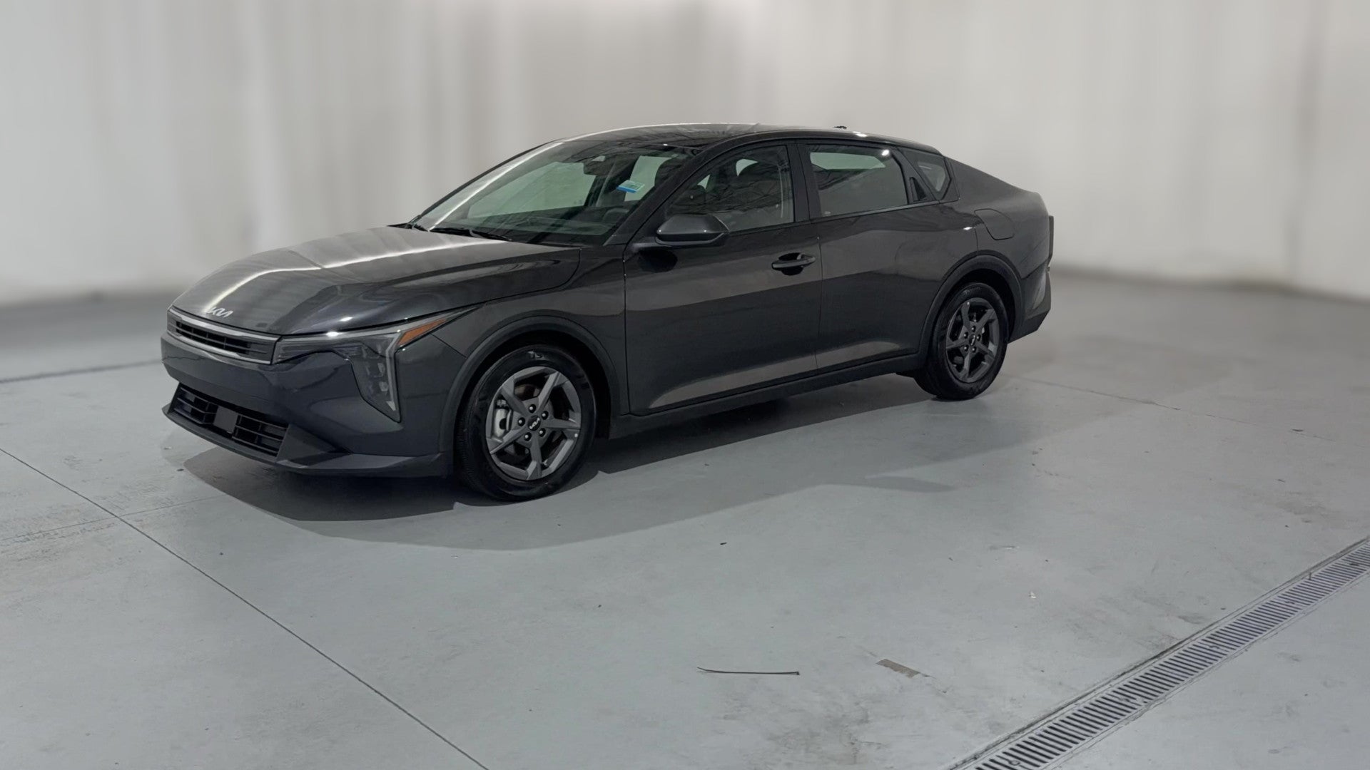 2025 Kia K4 vehicle photo