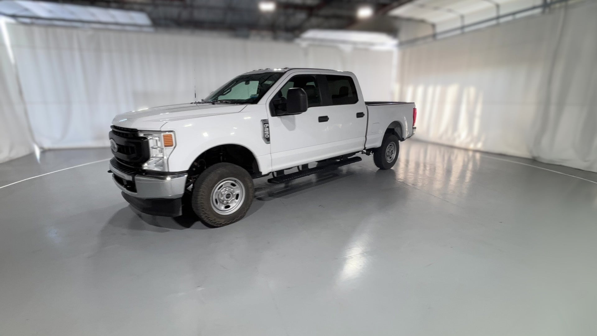 2021 Ford F250 Super Duty Crew Cab vehicle photo