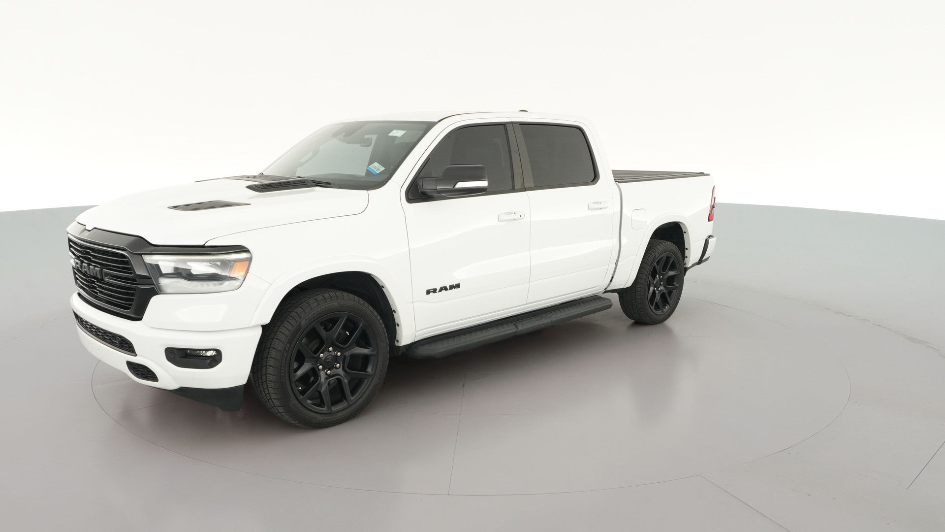 2022 Ram 1500 Crew Cab vehicle photo