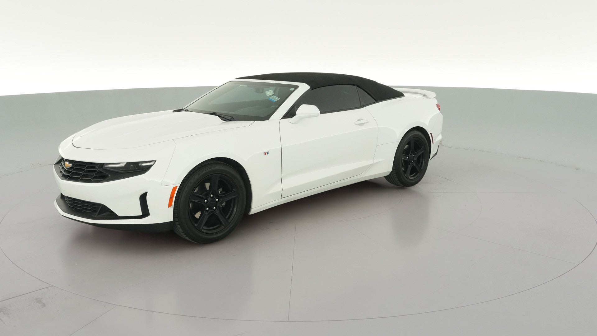2019 Chevrolet Camaro vehicle photo