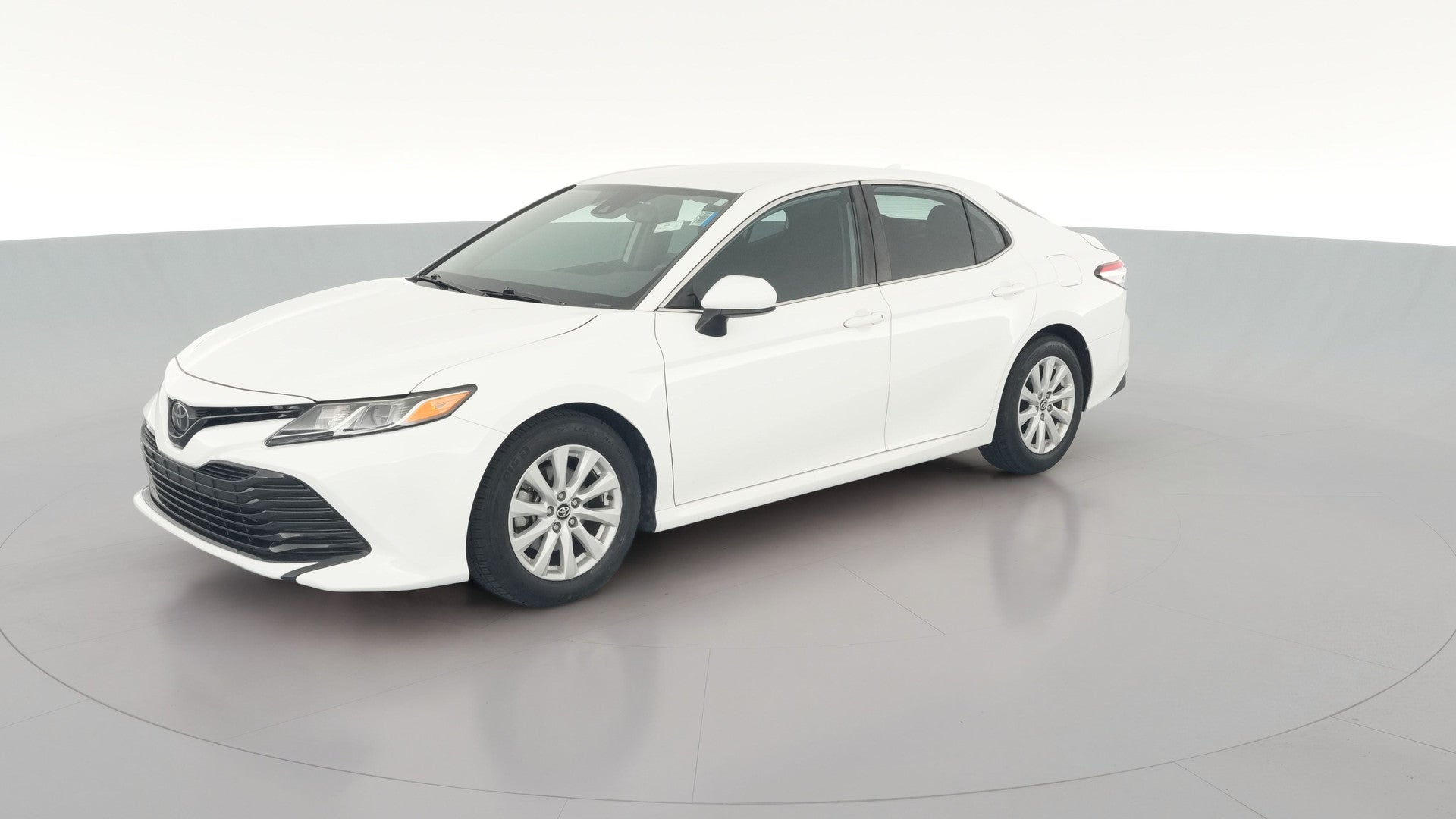 2020 Toyota Camry vehicle photo