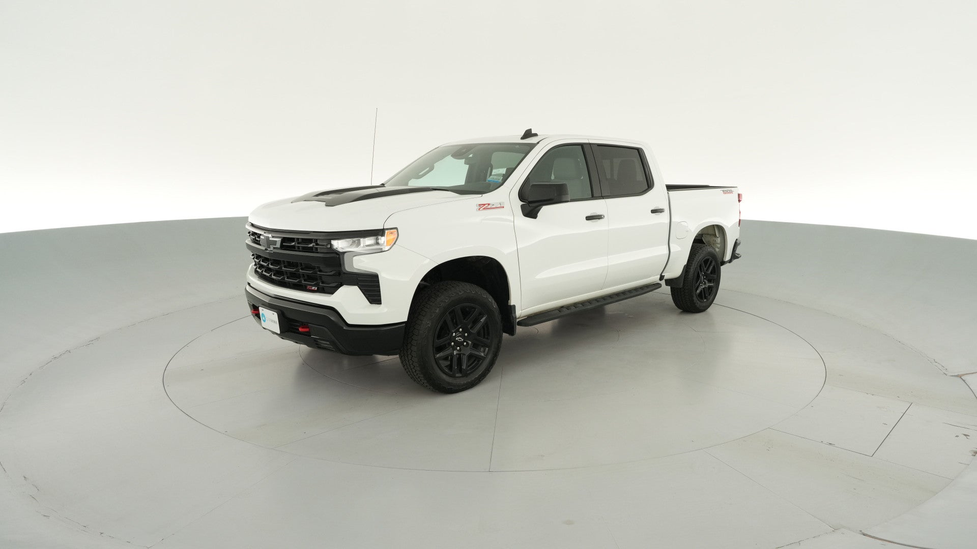 2025 Chevrolet Silverado 1500 Crew Cab vehicle photo