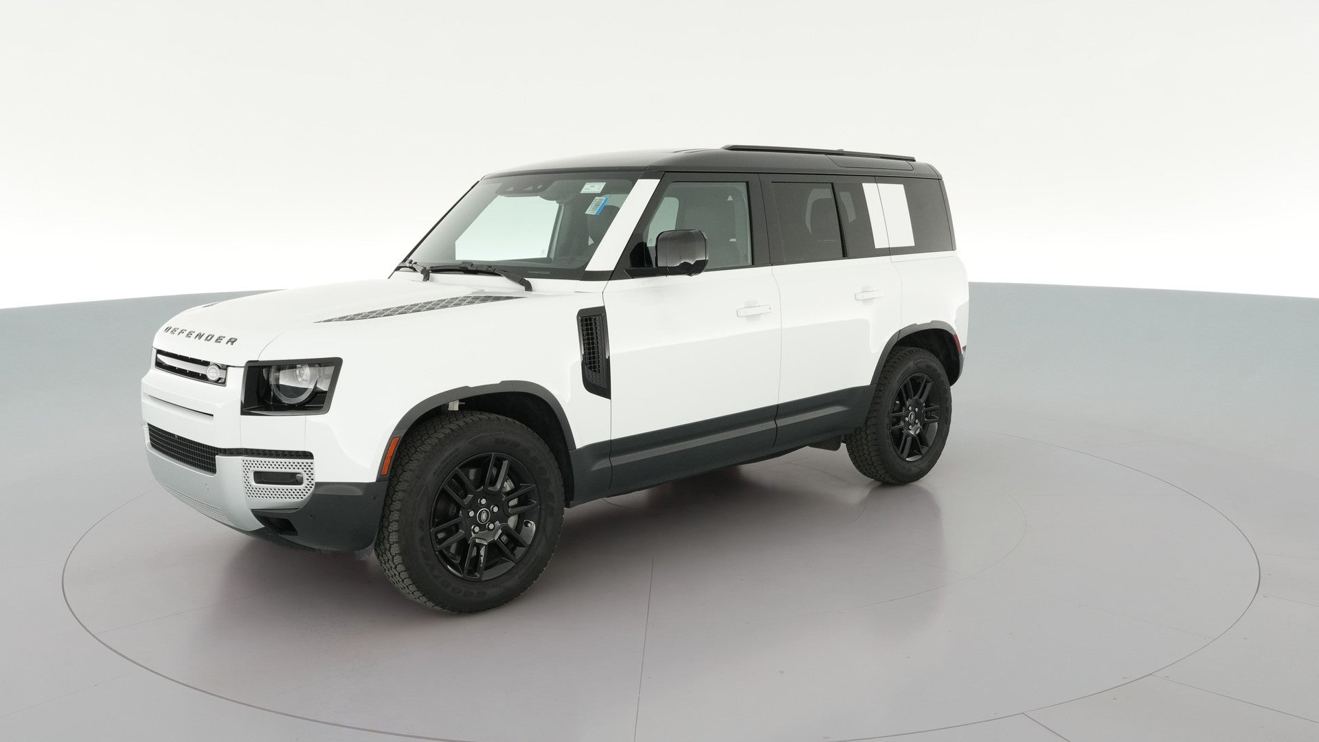2025 Land Rover Defender 110 vehicle photo