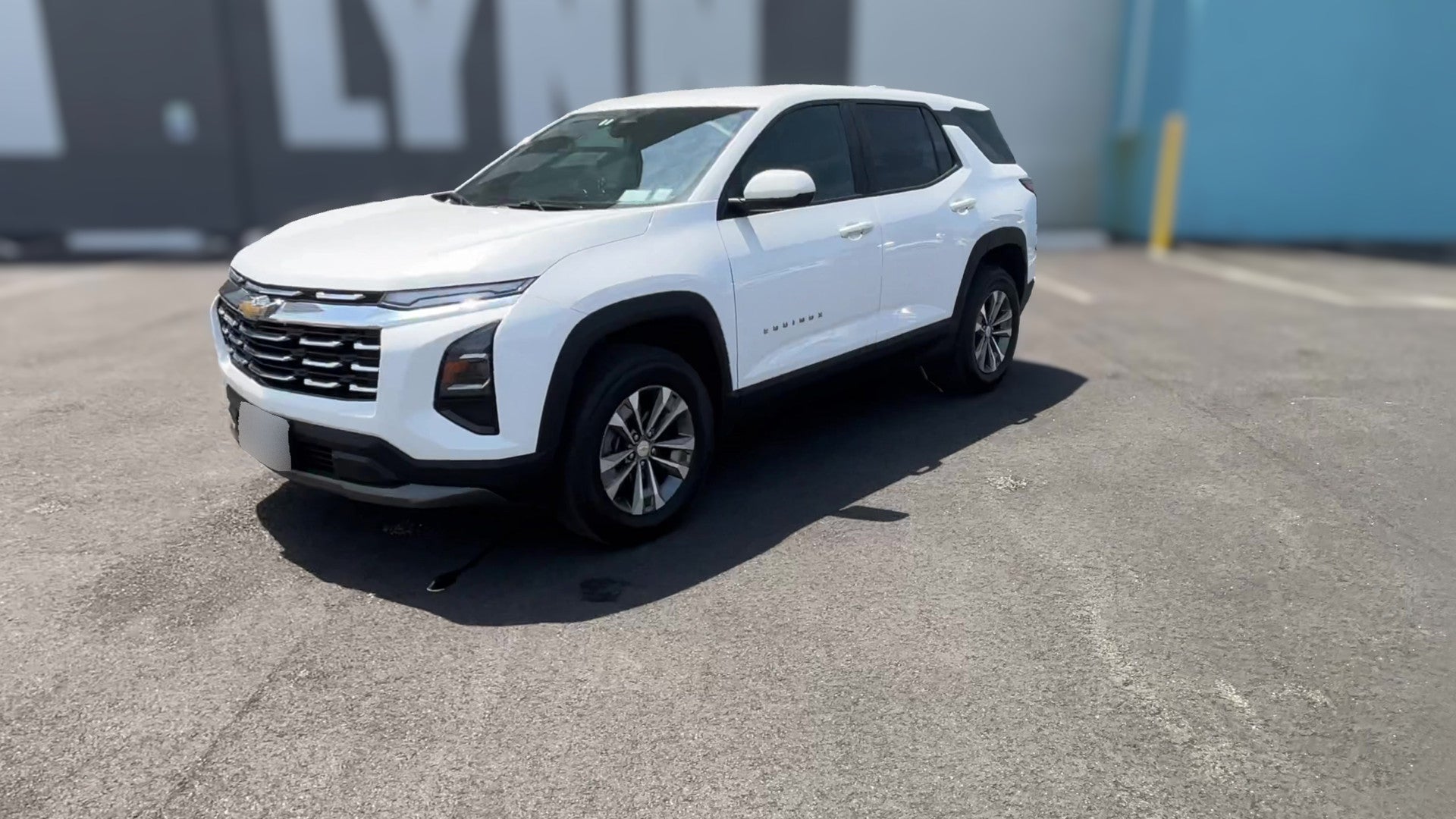 2025 Chevrolet Equinox vehicle photo