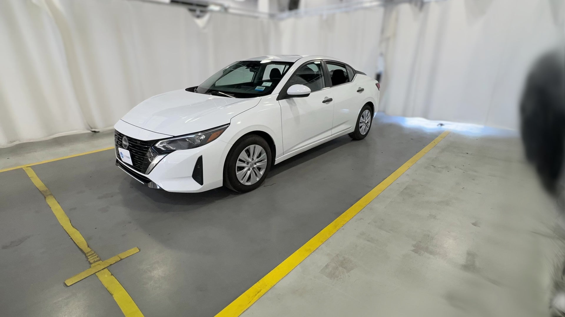 2025 Nissan Sentra vehicle photo