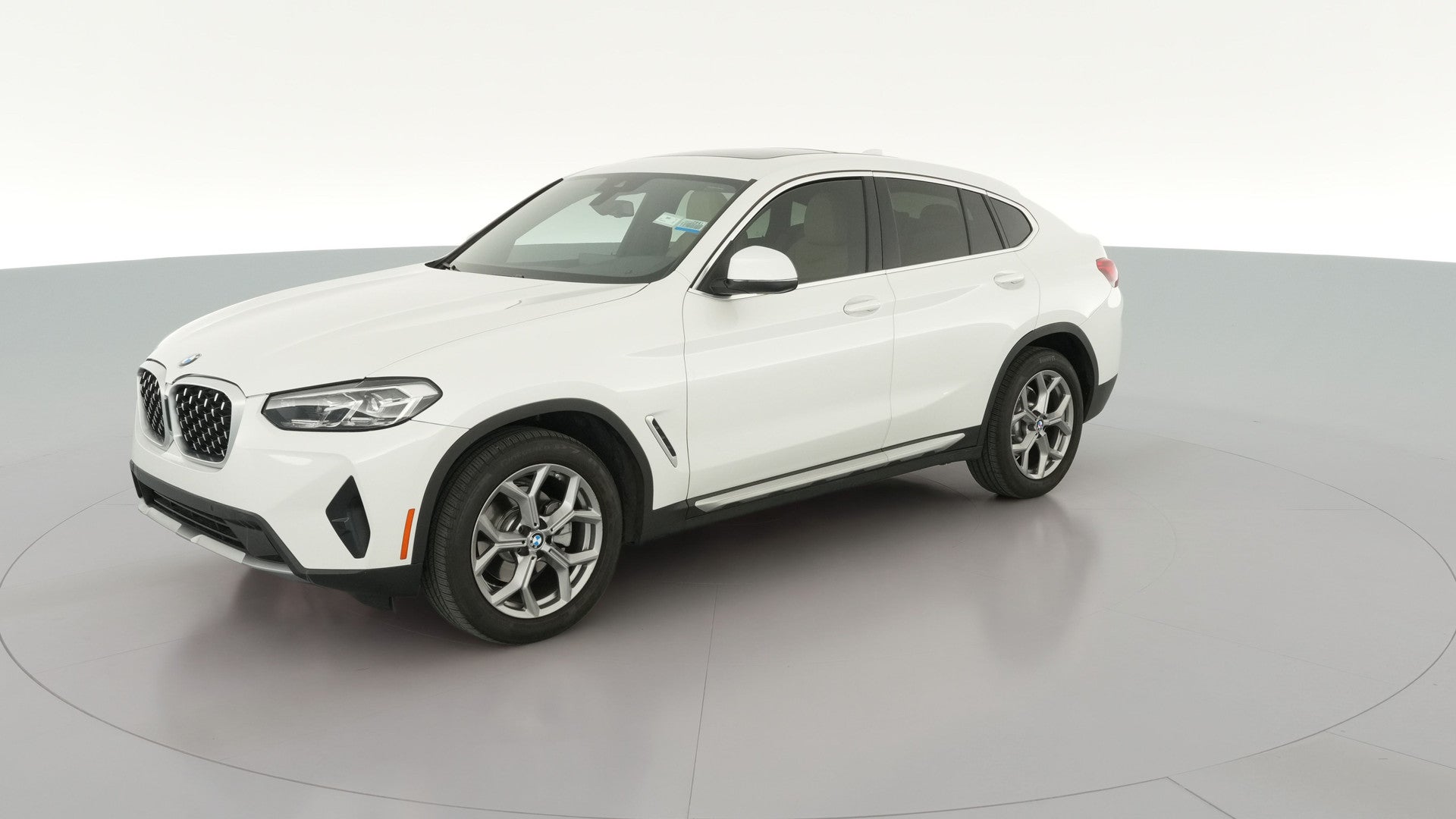 2023 BMW X4 vehicle photo