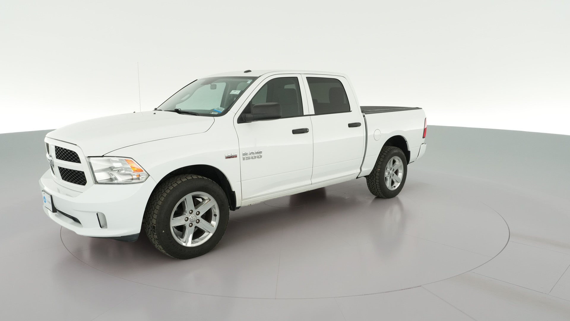 2017 Ram 1500 Crew Cab vehicle photo