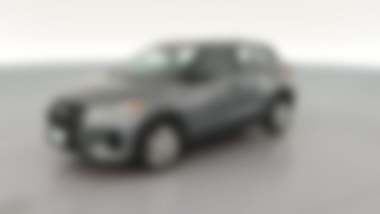 2023 Nissan Kicks vehicle photo