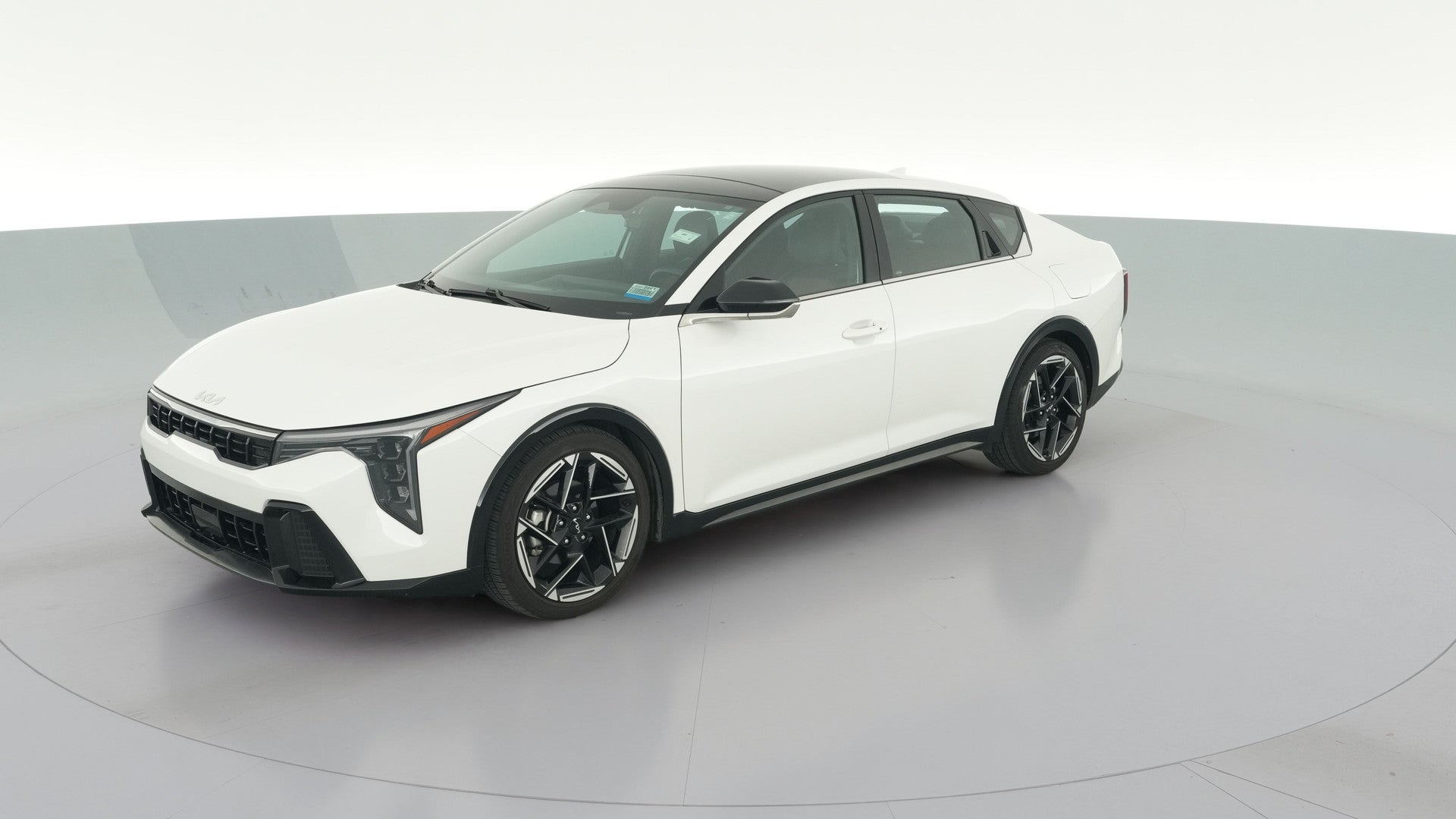 2025 Kia K4 vehicle photo