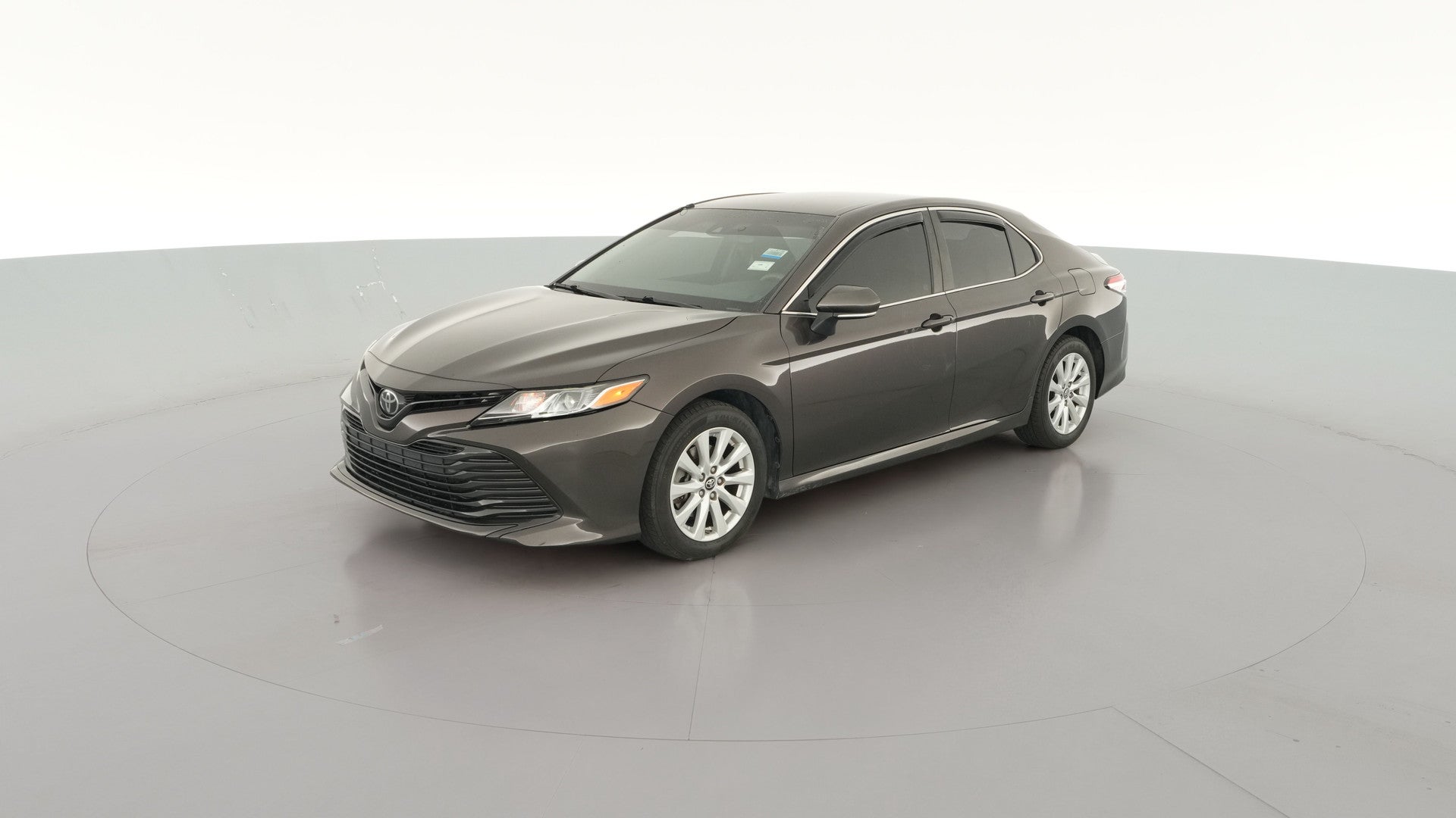 2018 Toyota Camry vehicle photo