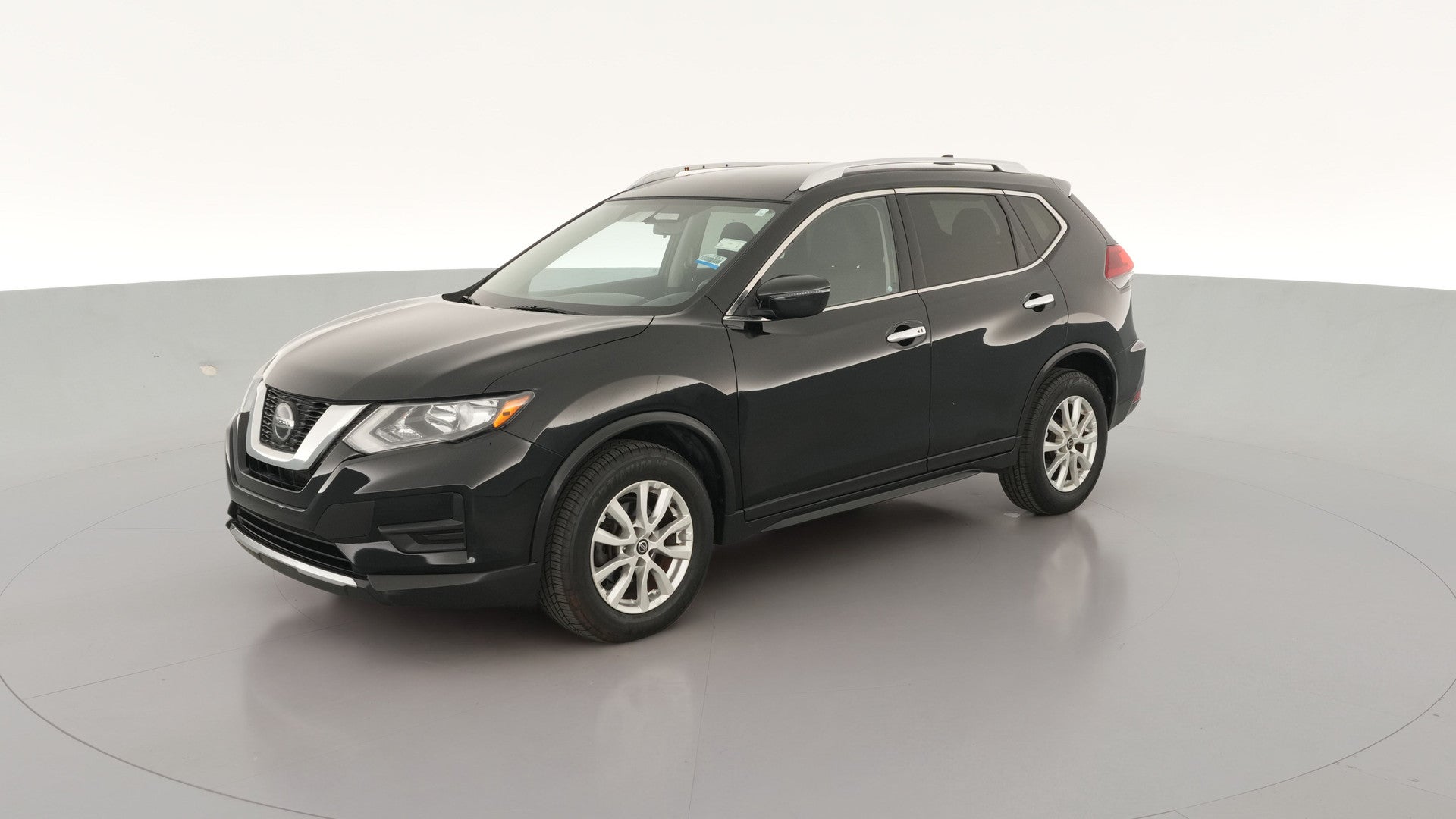 2018 Nissan Rogue vehicle photo