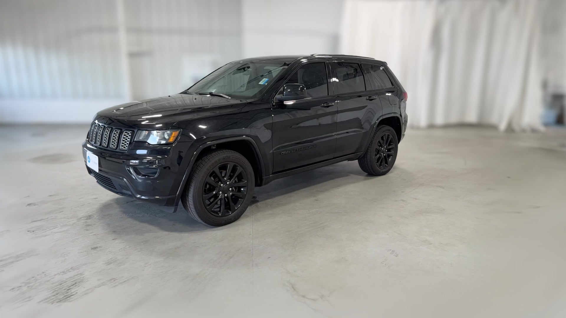 2021 Jeep Grand Cherokee vehicle photo
