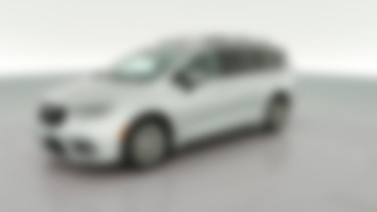 2023 Chrysler Pacifica vehicle photo