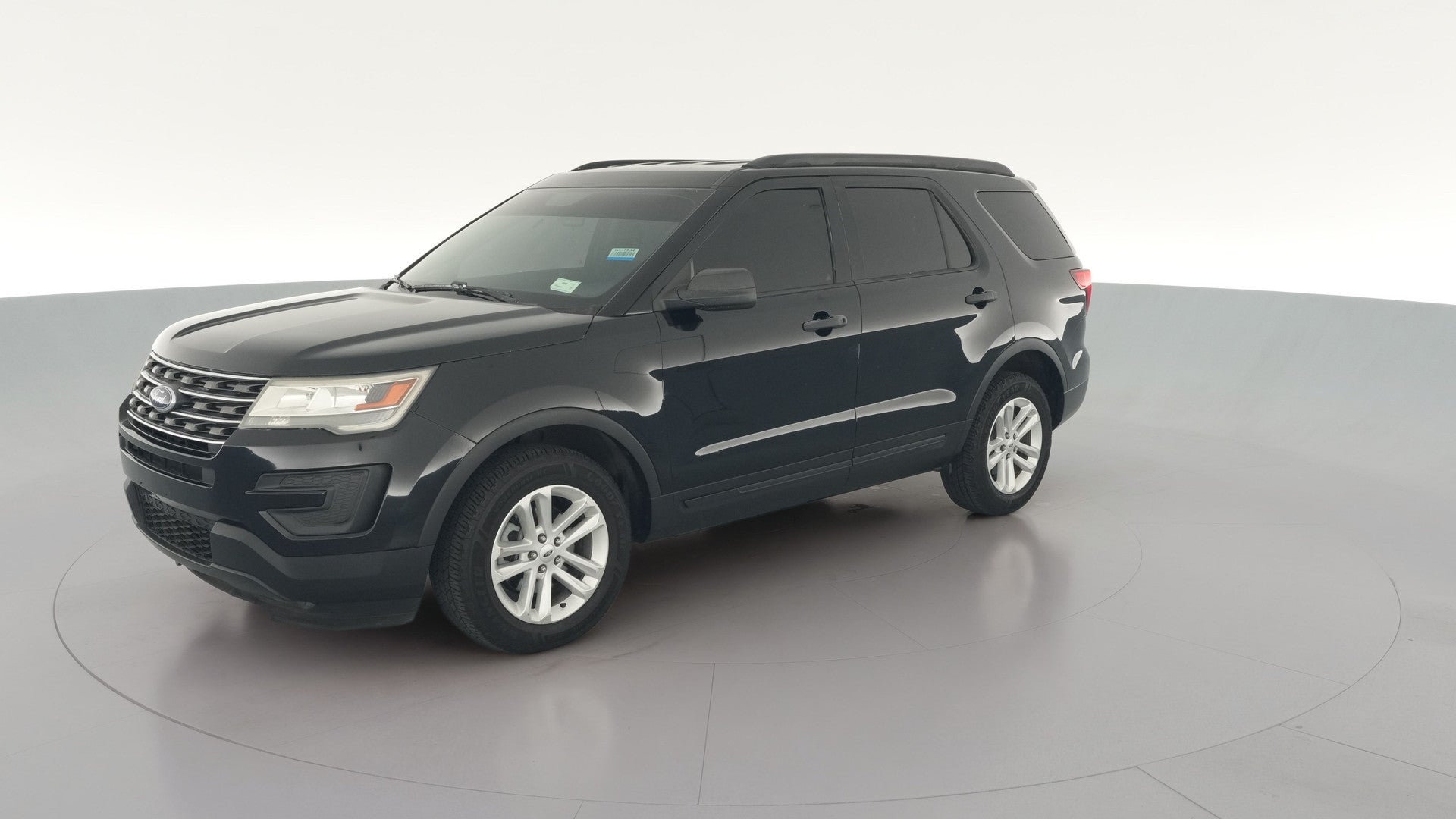 2017 Ford Explorer vehicle photo