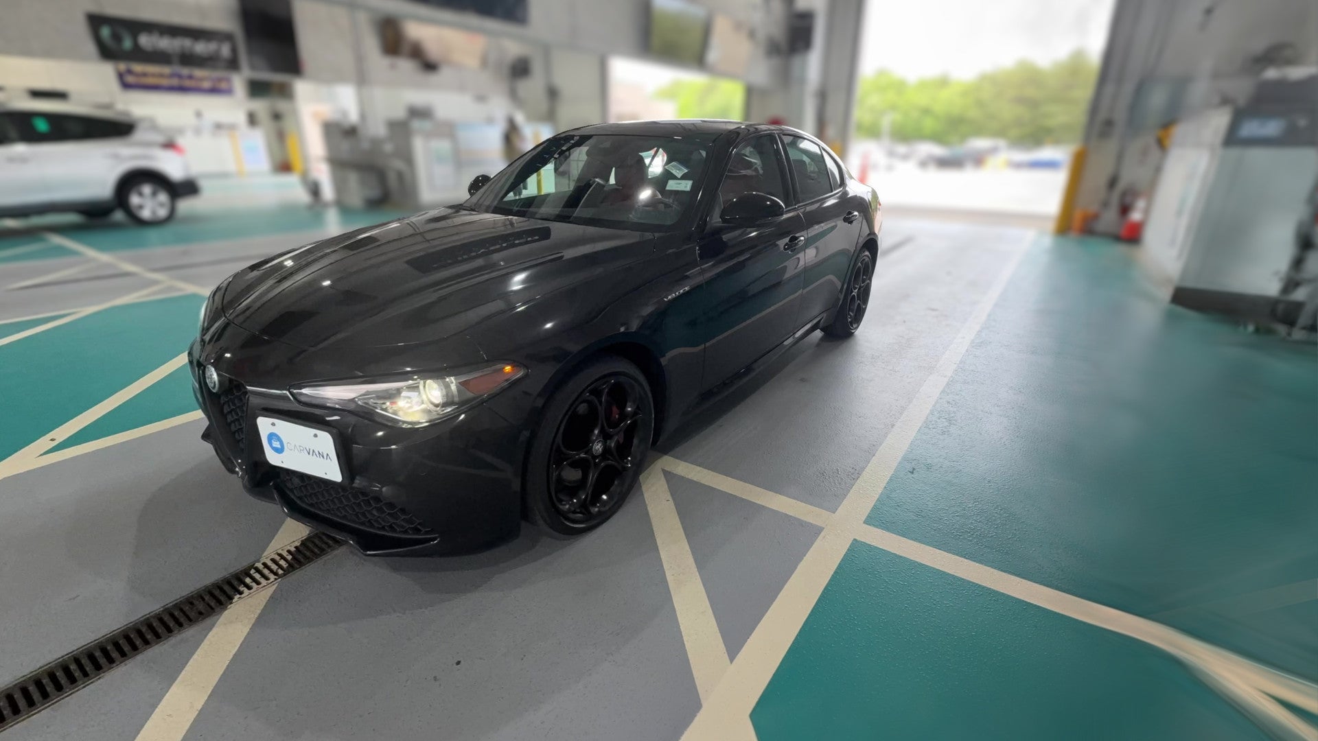 2022 Alfa Romeo Giulia vehicle photo
