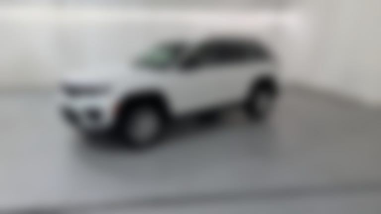 2026 Jeep Grand Cherokee vehicle photo