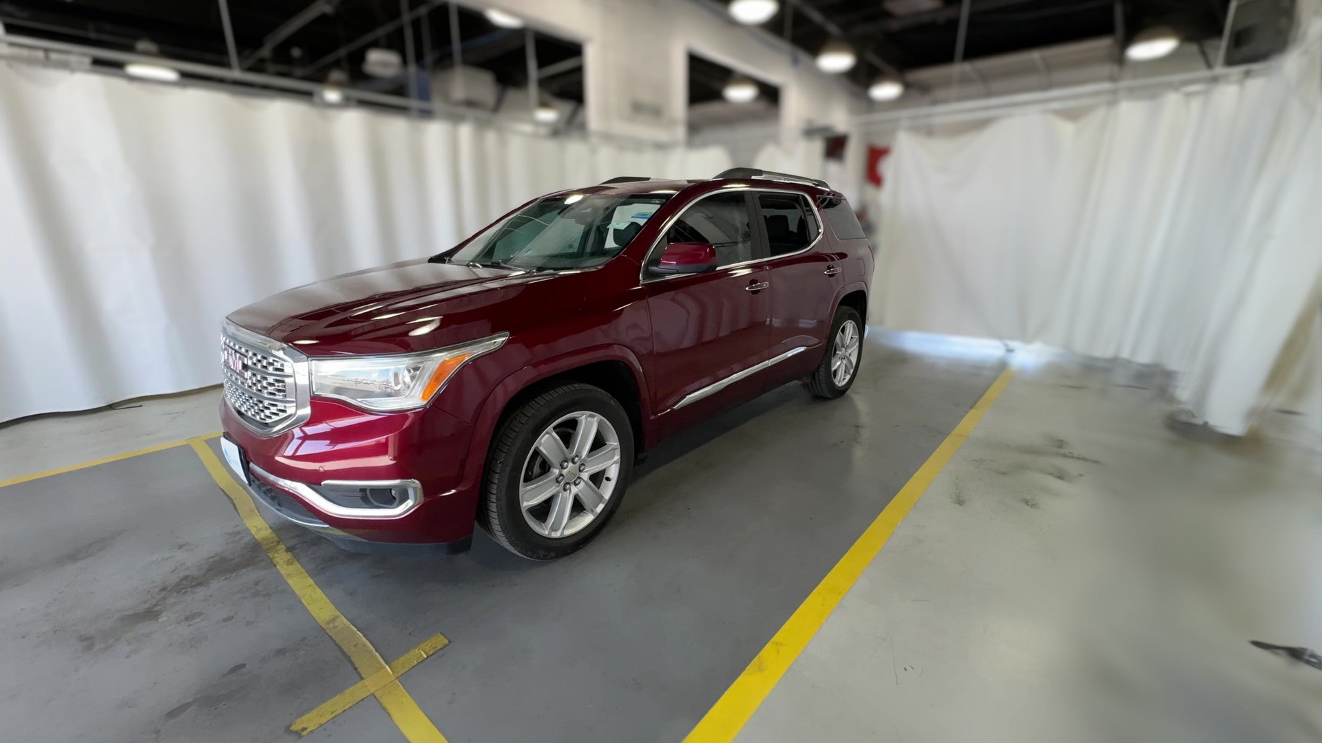 2018 GMC Acadia vehicle photo