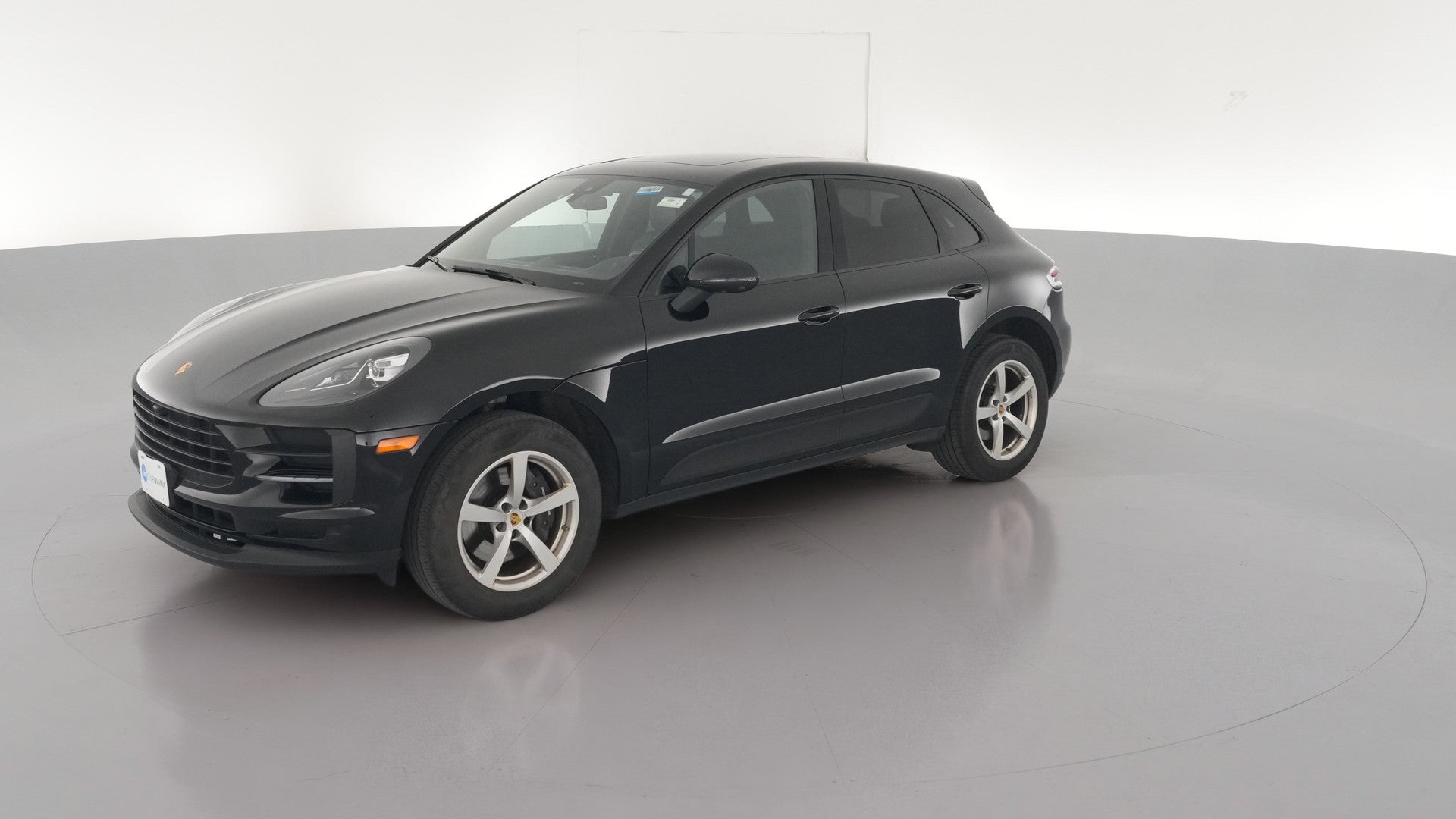 2021 Porsche Macan vehicle photo