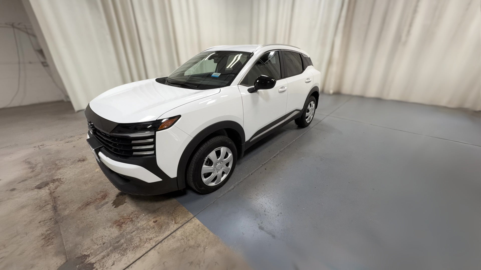 2026 Nissan Kicks vehicle photo