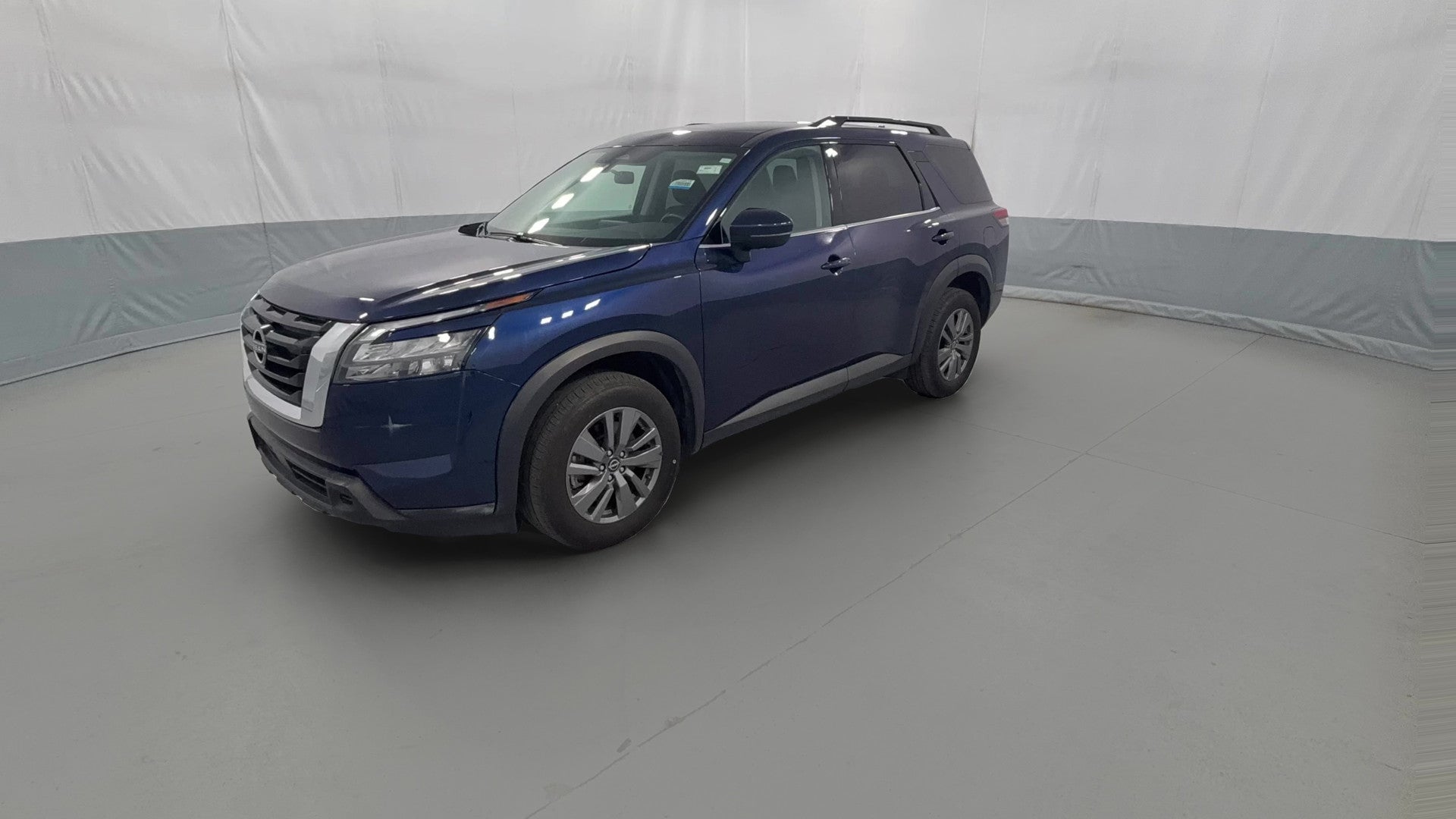 2025 Nissan Pathfinder vehicle photo