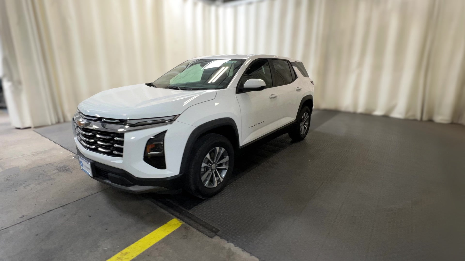 2025 Chevrolet Equinox vehicle photo