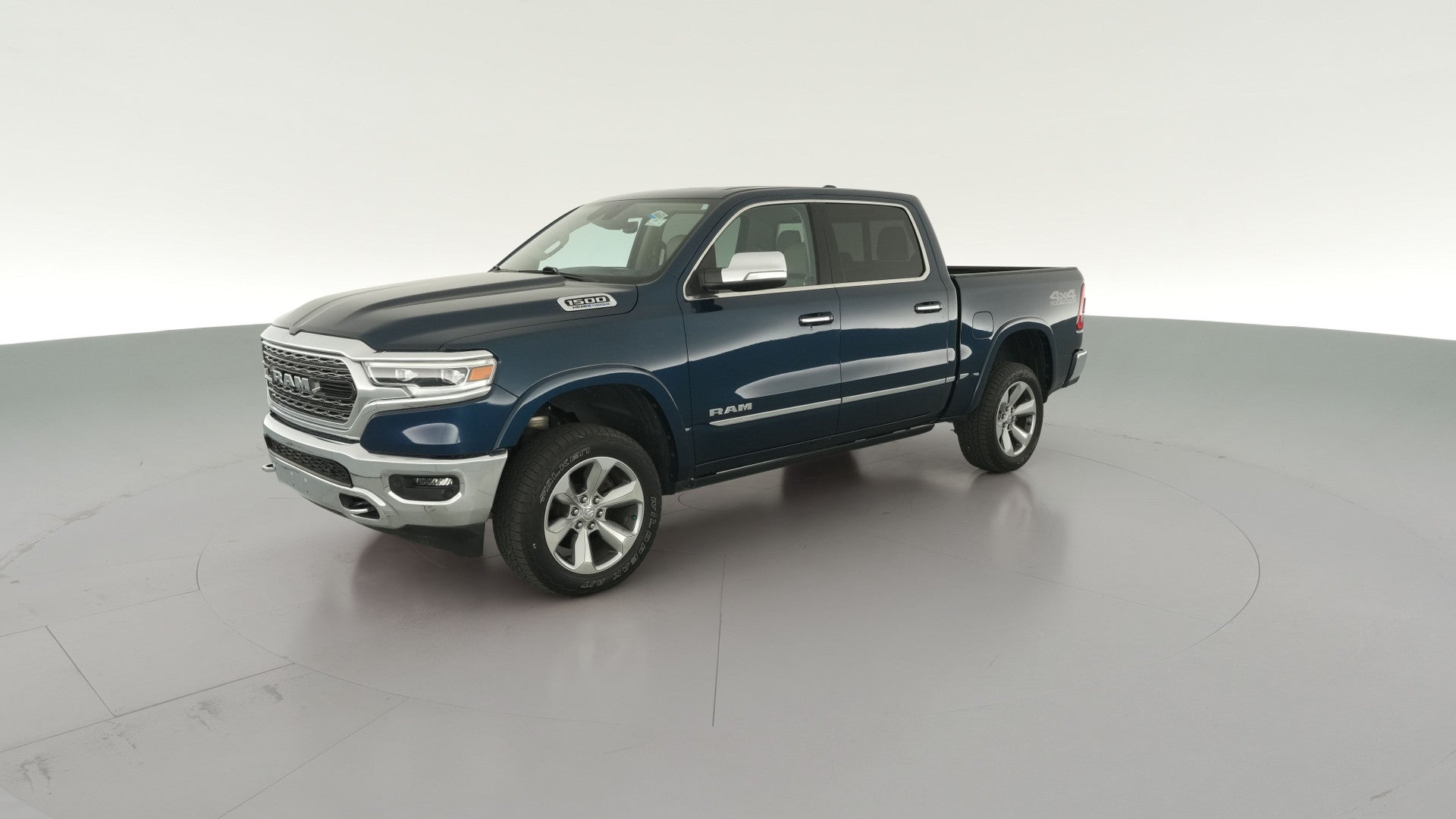 2021 Ram 1500 Crew Cab vehicle photo