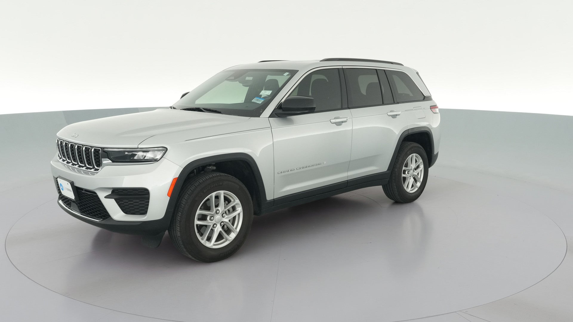 2024 Jeep Grand Cherokee vehicle photo