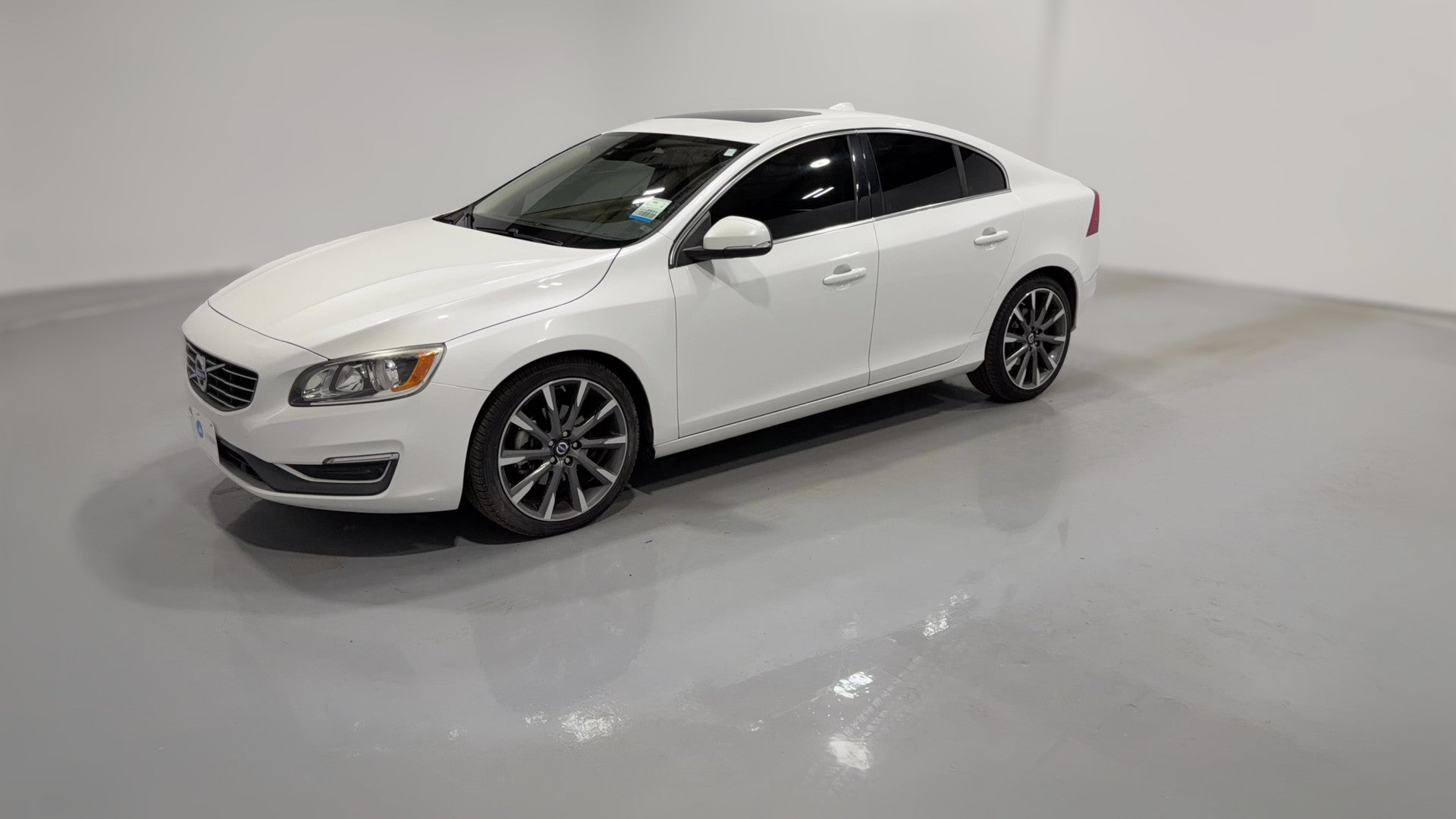 2015 Volvo S60 vehicle photo