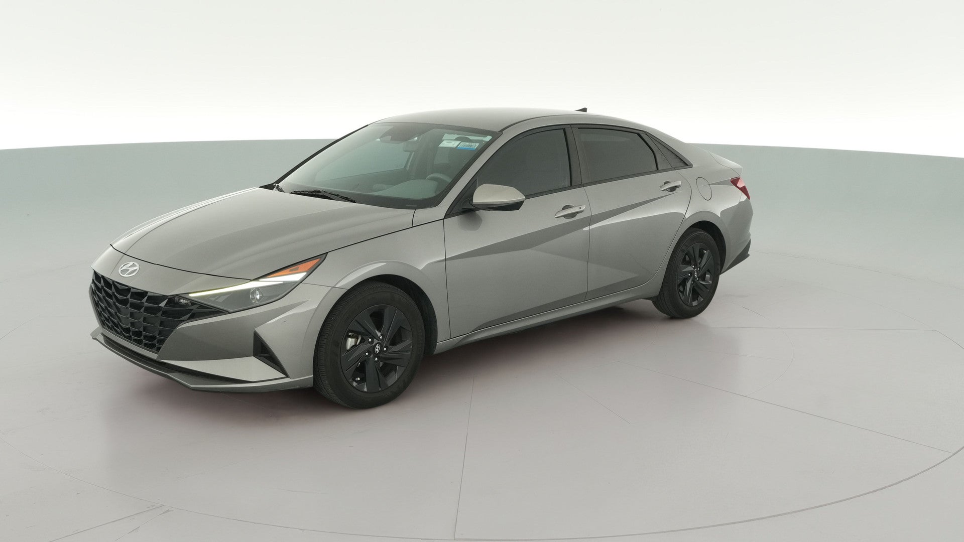 2023 Hyundai Elantra vehicle photo