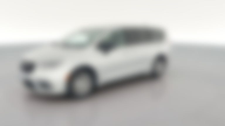 2024 Chrysler Pacifica vehicle photo