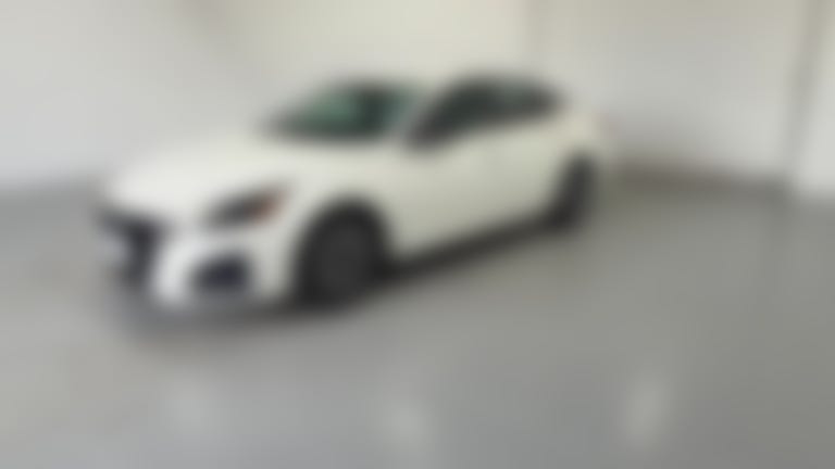 2025 Nissan Altima vehicle photo
