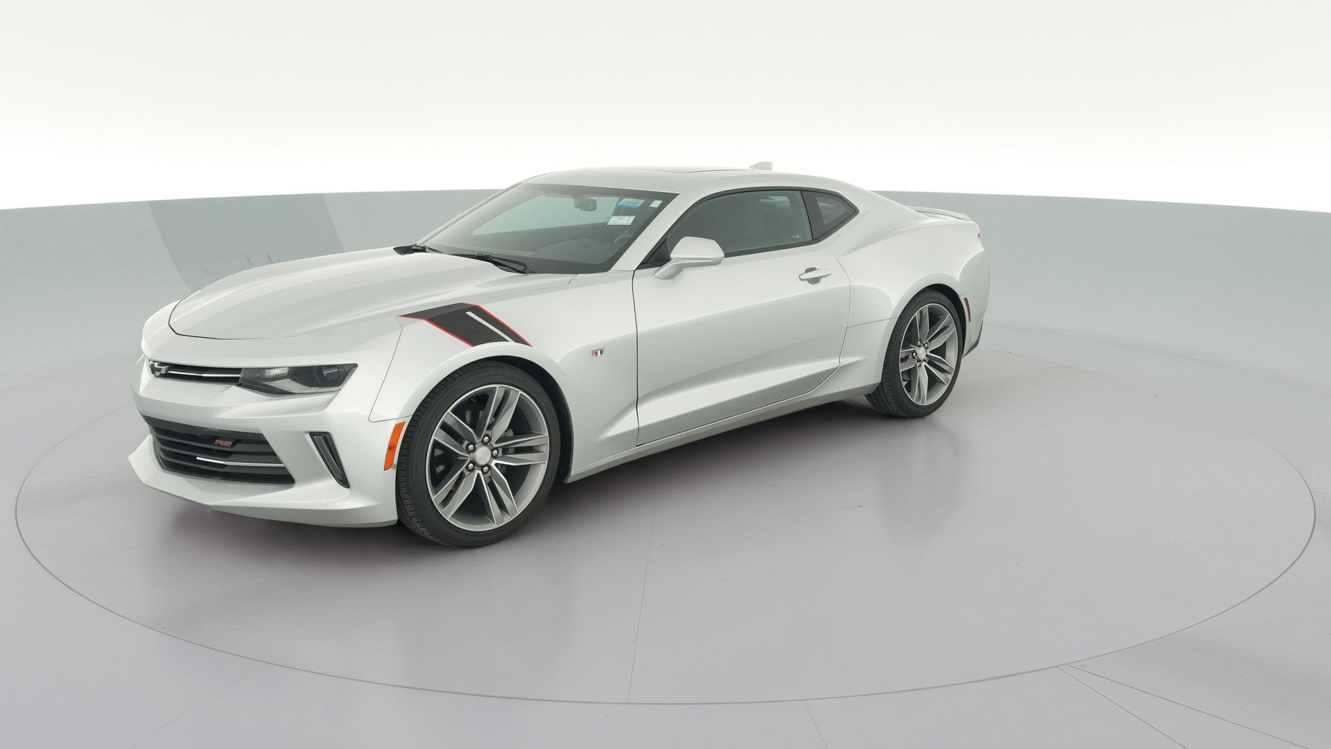 2018 Chevrolet Camaro vehicle photo