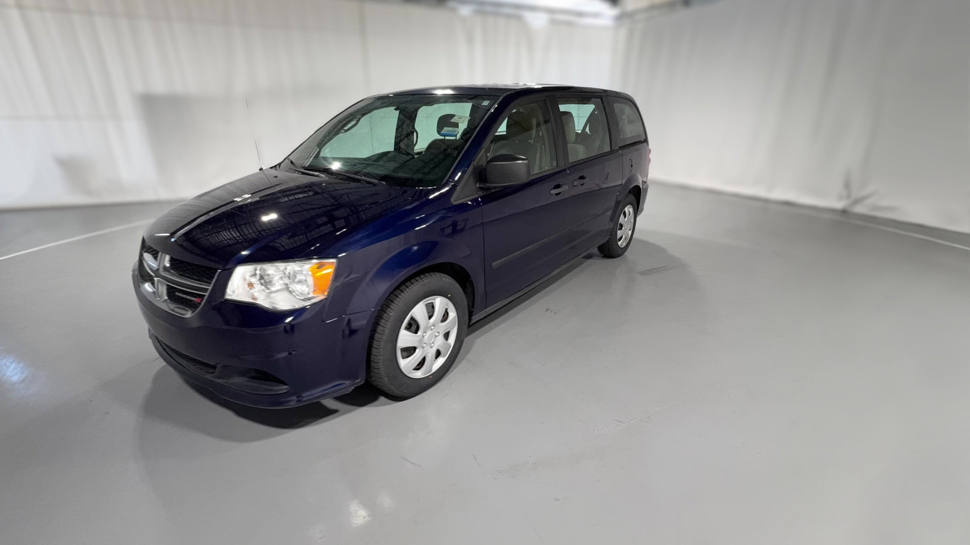 2015 Dodge Grand Caravan Passenger vehicle photo