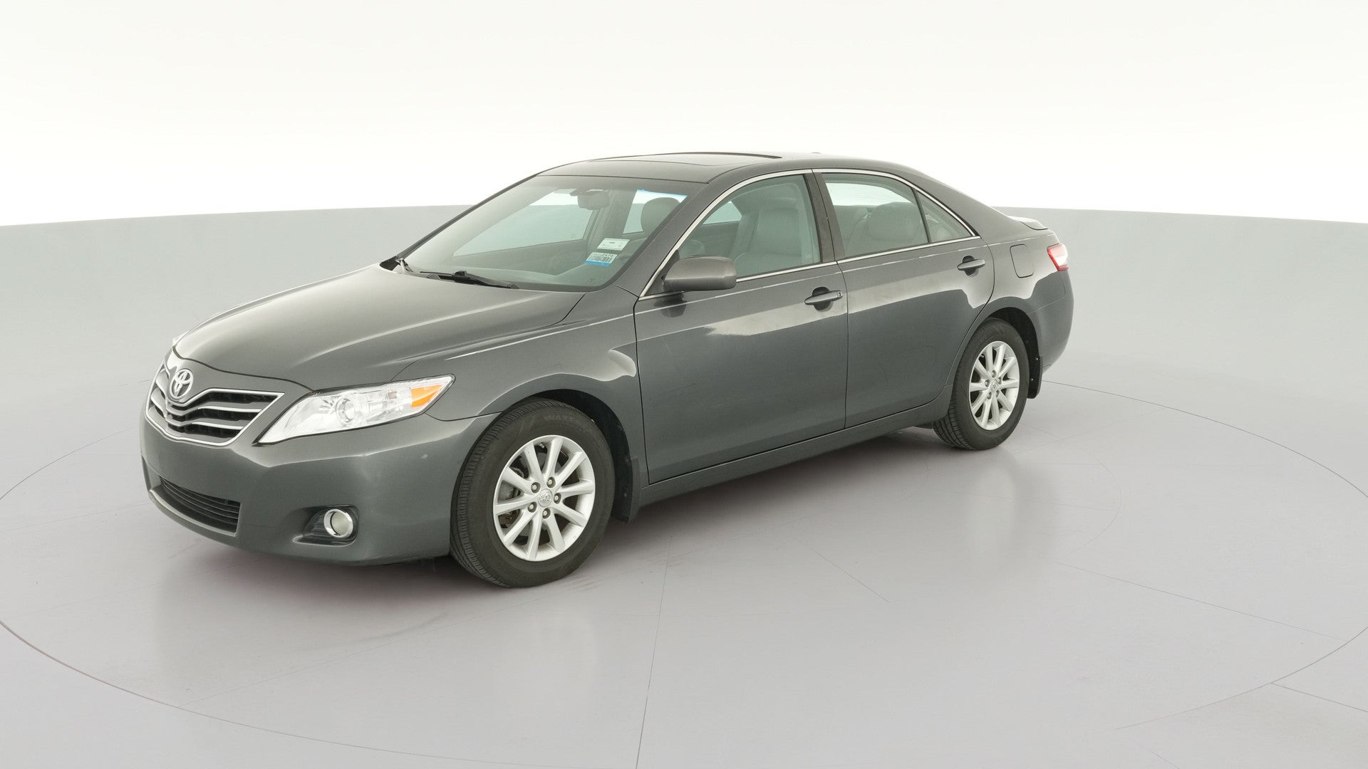 2010 Toyota Camry vehicle photo