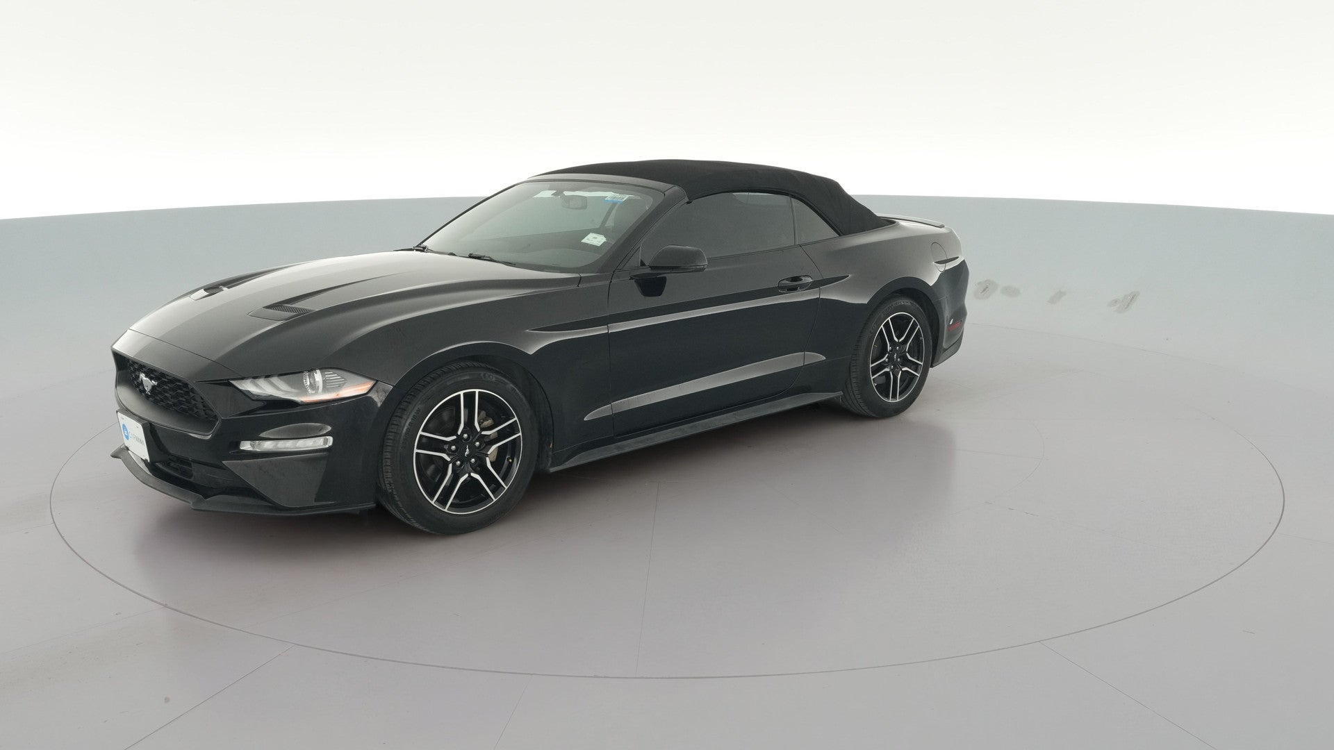 2018 Ford Mustang vehicle photo