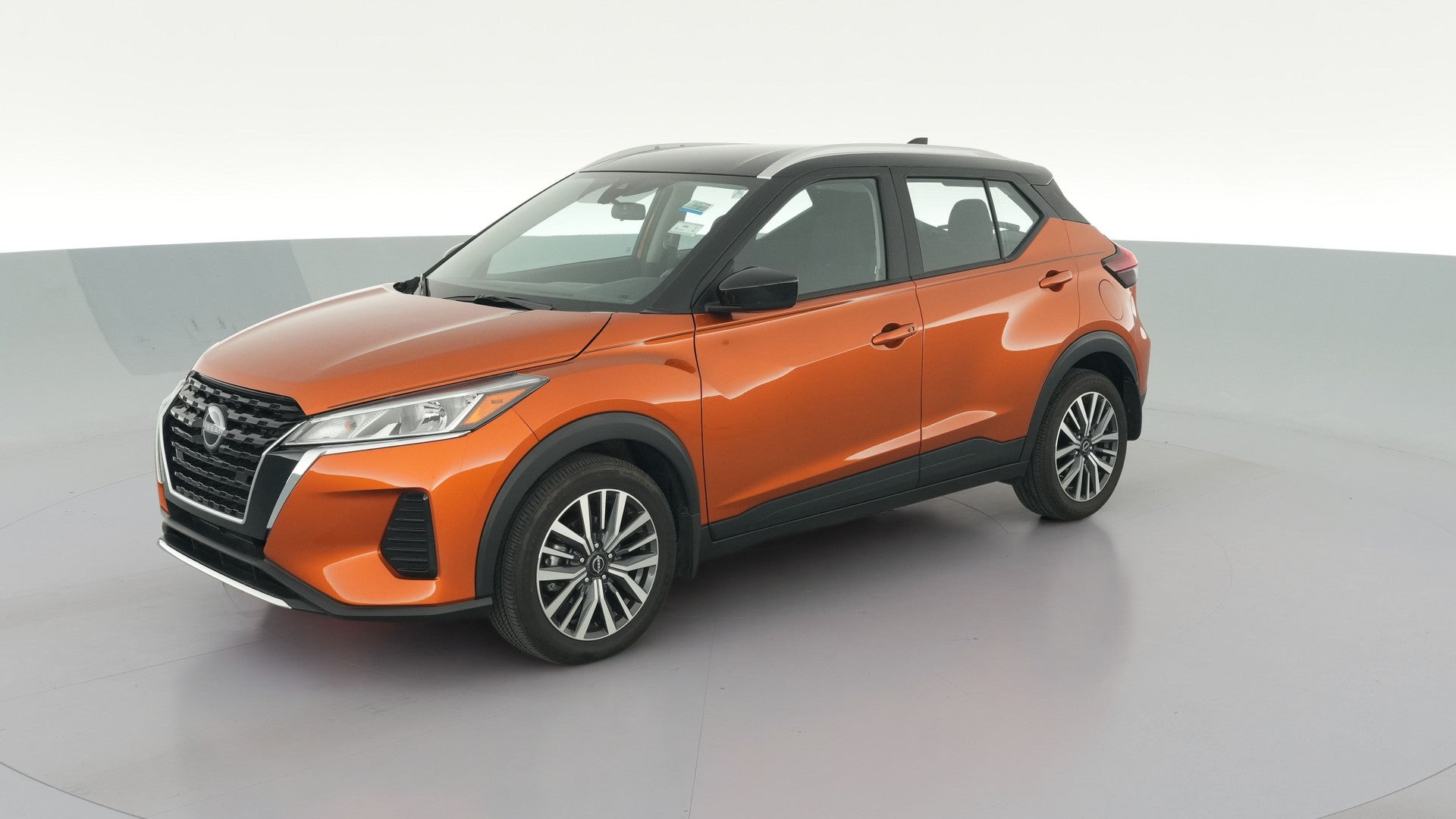2024 Nissan Kicks vehicle photo