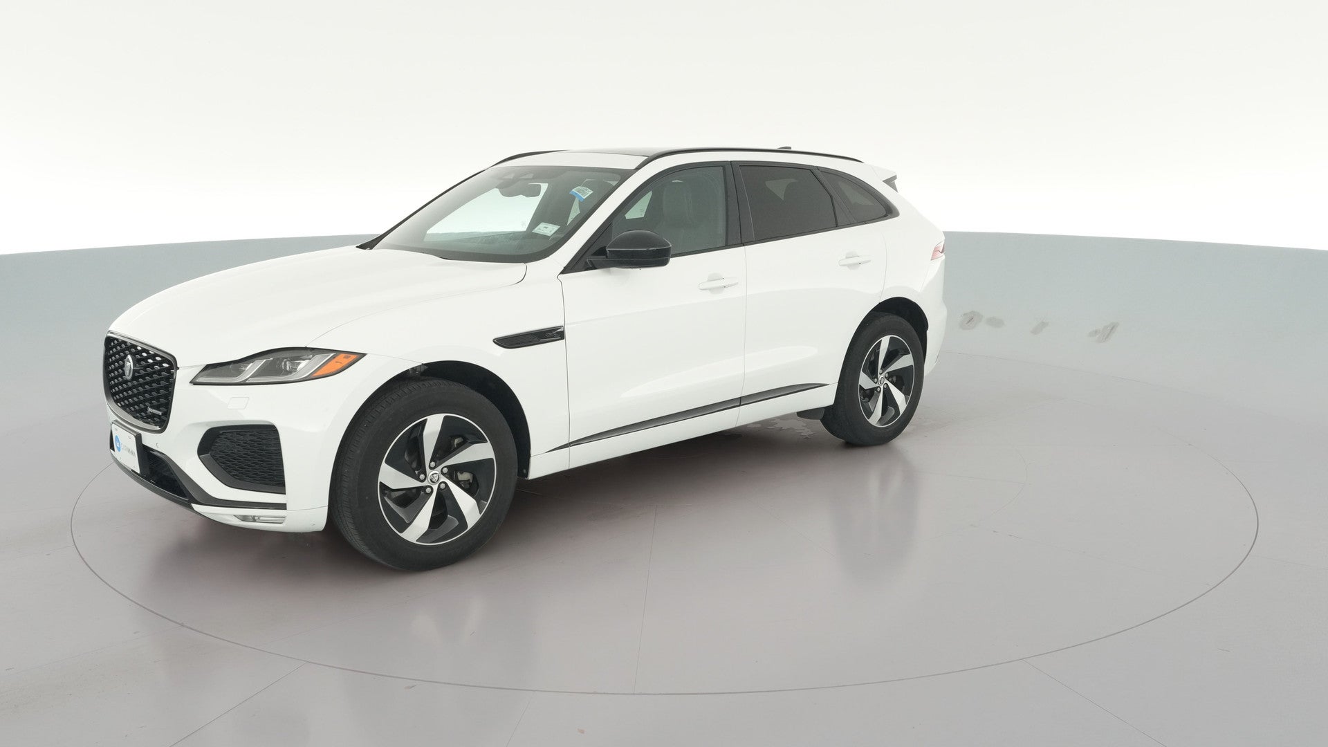 2025 Jaguar F-PACE vehicle photo