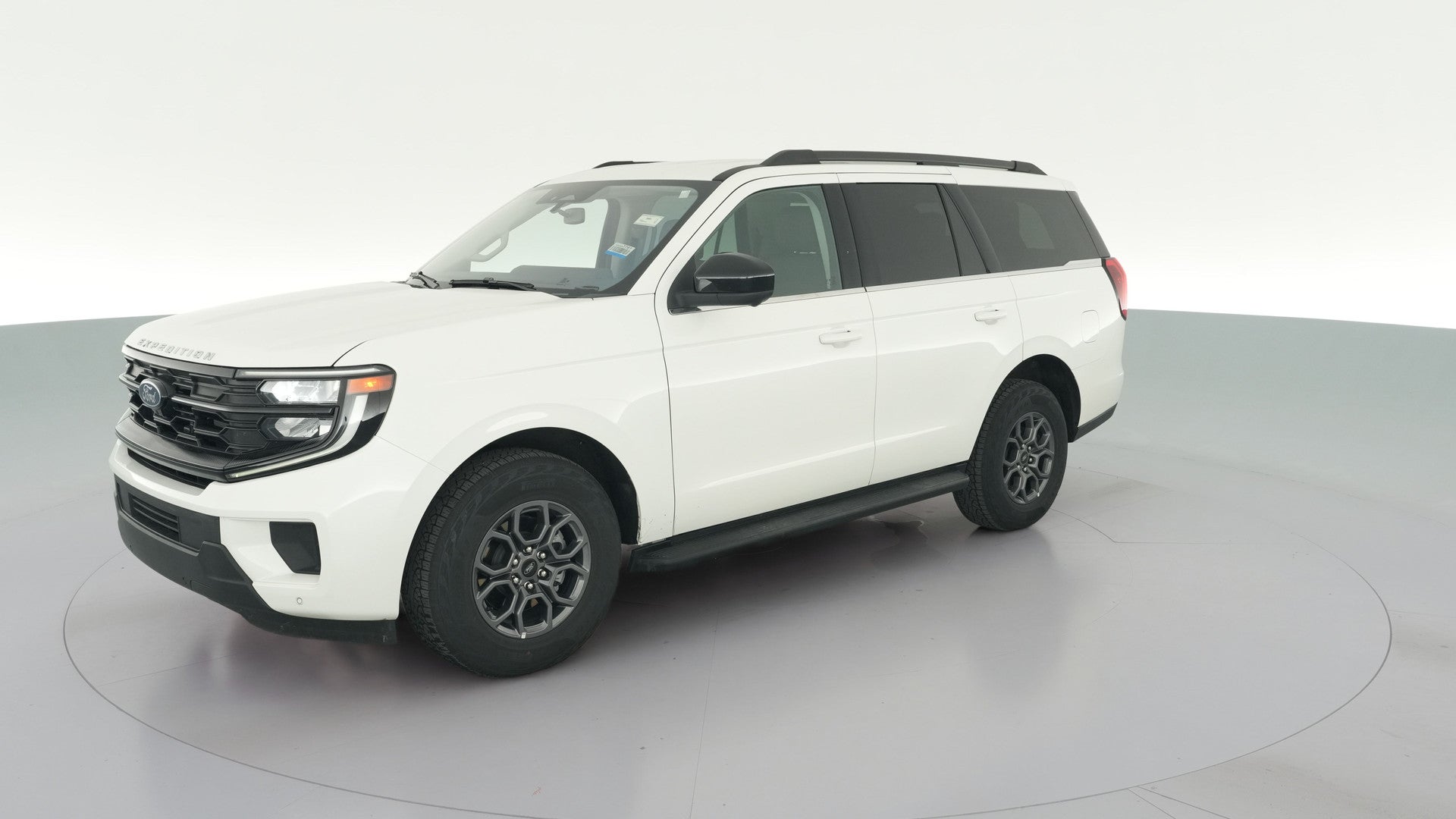 2025 Ford Expedition vehicle photo