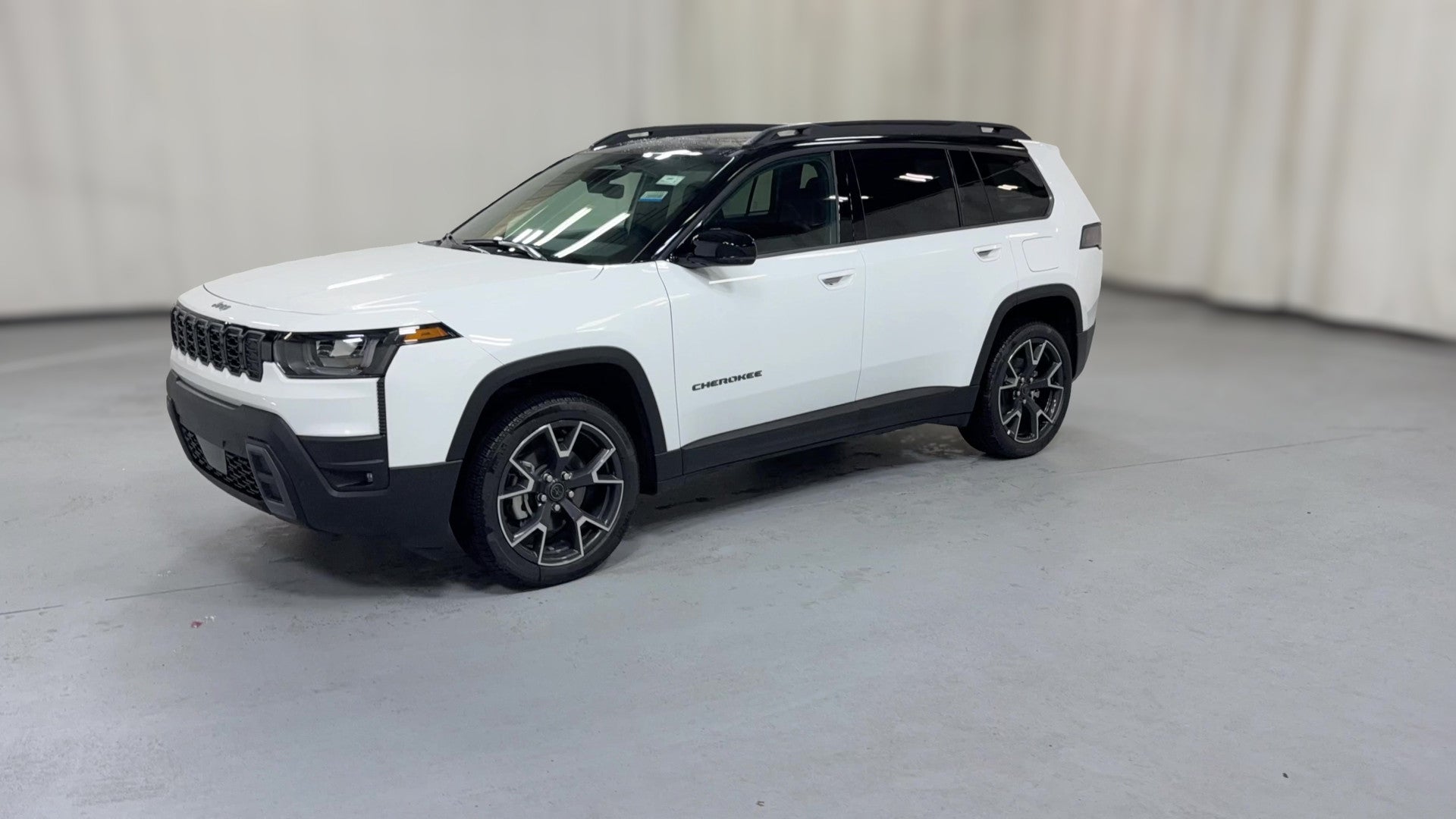 2026 Jeep Cherokee vehicle photo