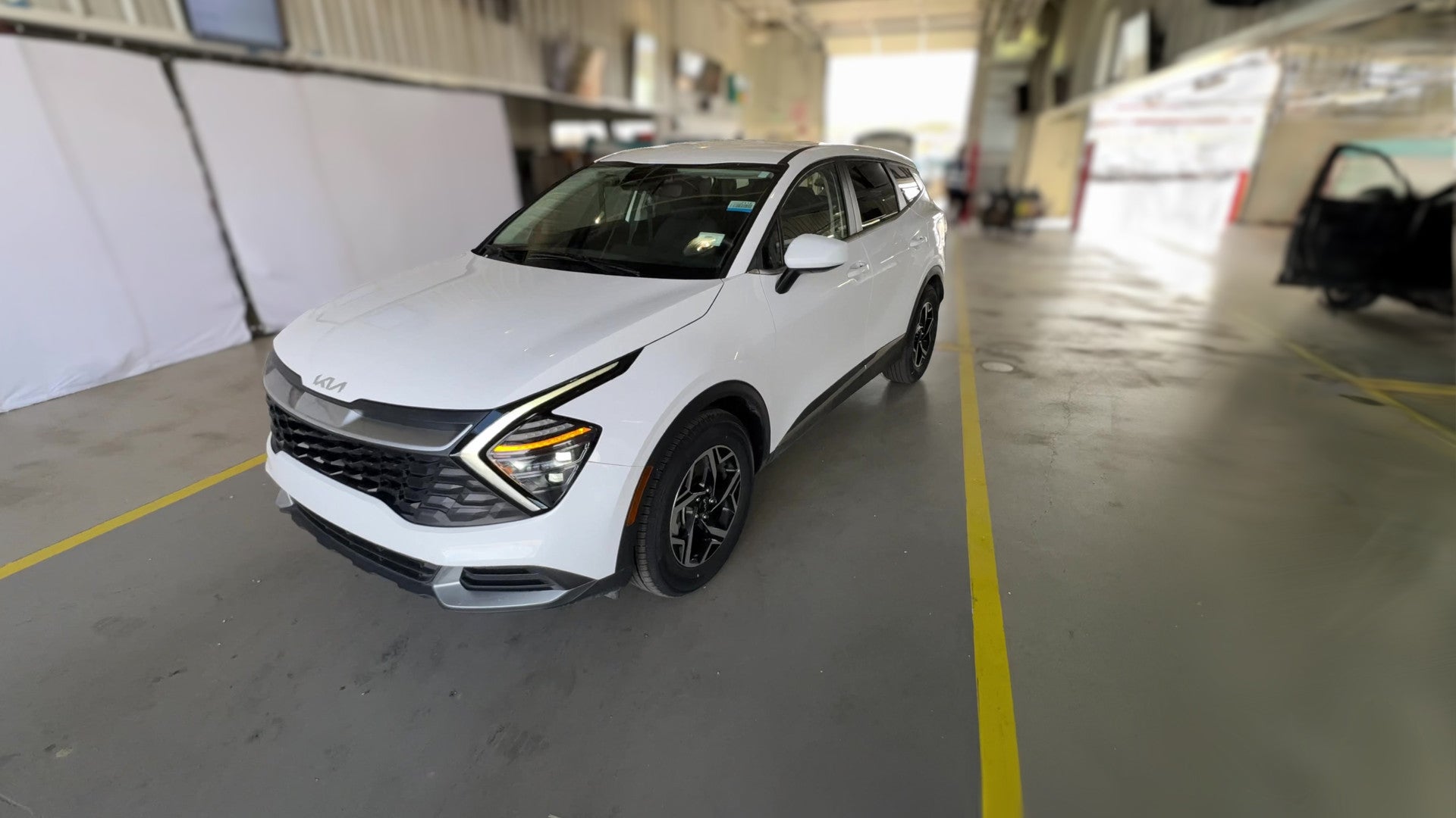 2025 Kia Sportage vehicle photo