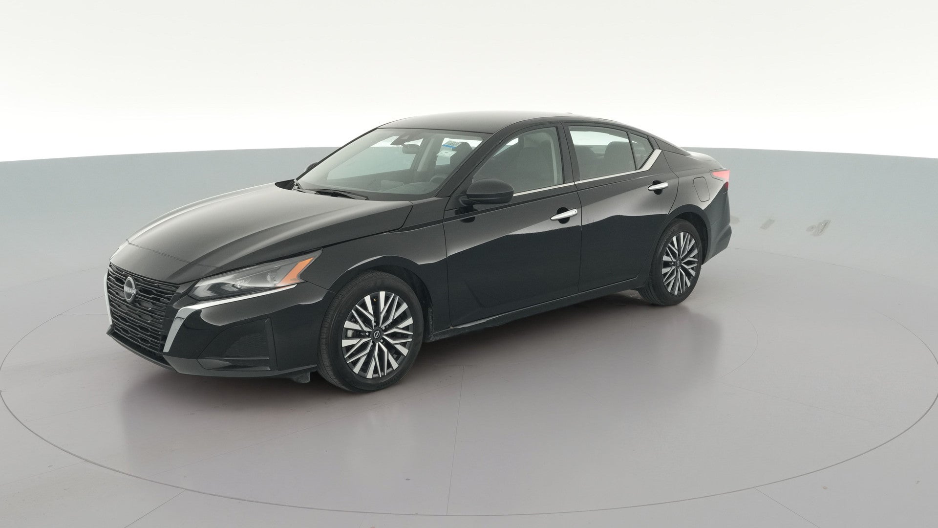 2025 Nissan Altima vehicle photo