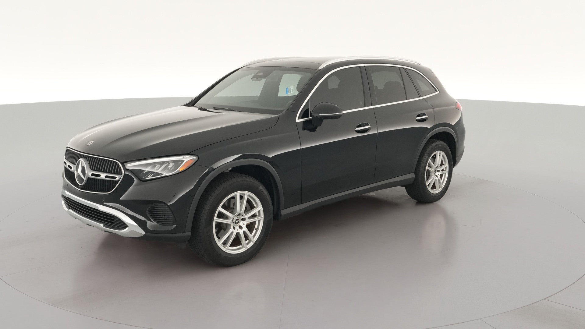 2025 Mercedes-Benz GLC vehicle photo