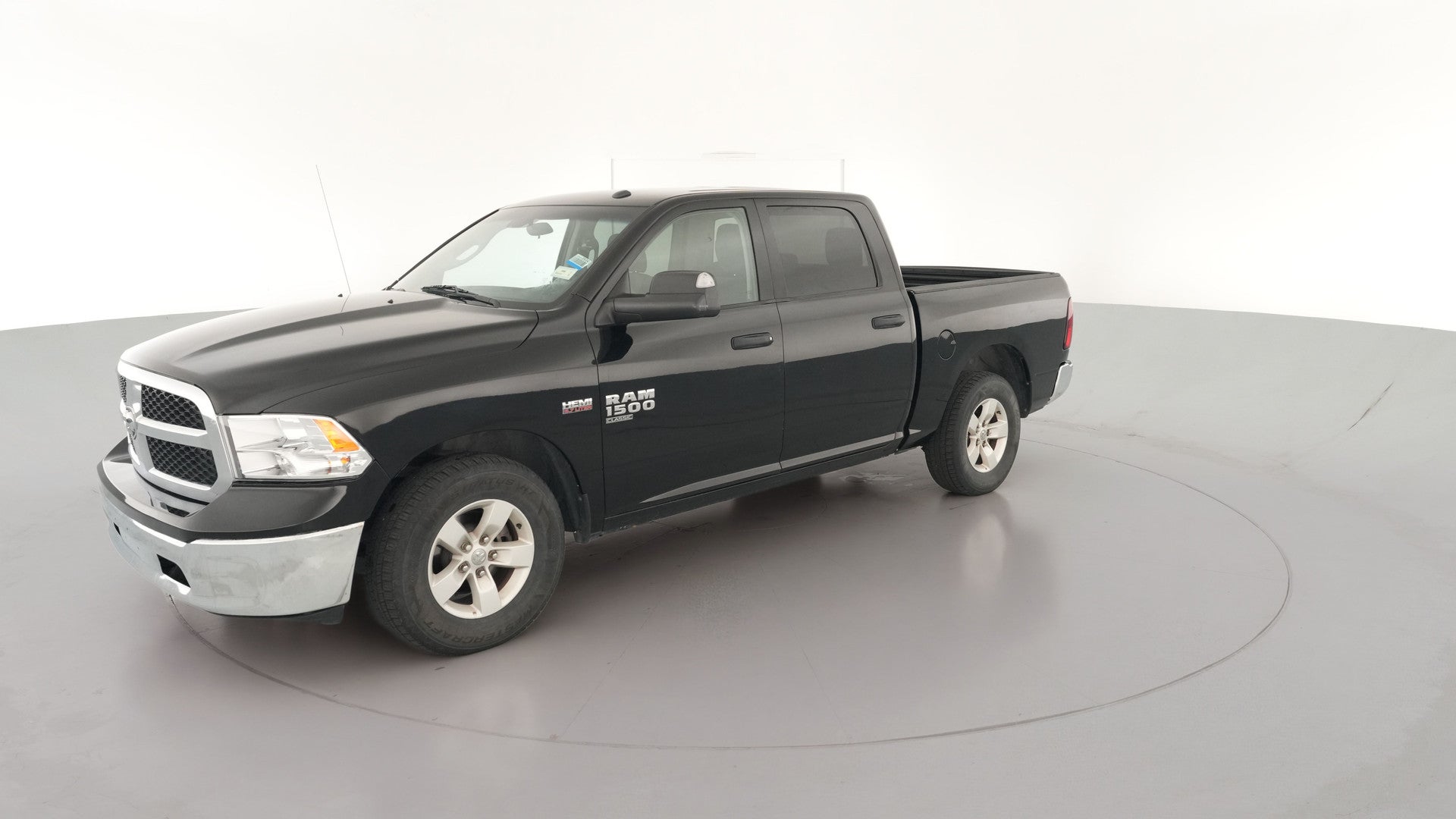 2021 Ram 1500 Classic Crew Cab vehicle photo