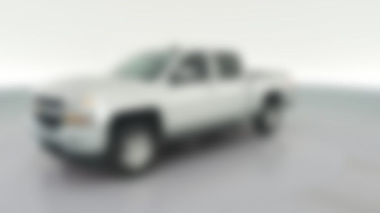 2018 Chevrolet Silverado 1500 Crew Cab vehicle photo