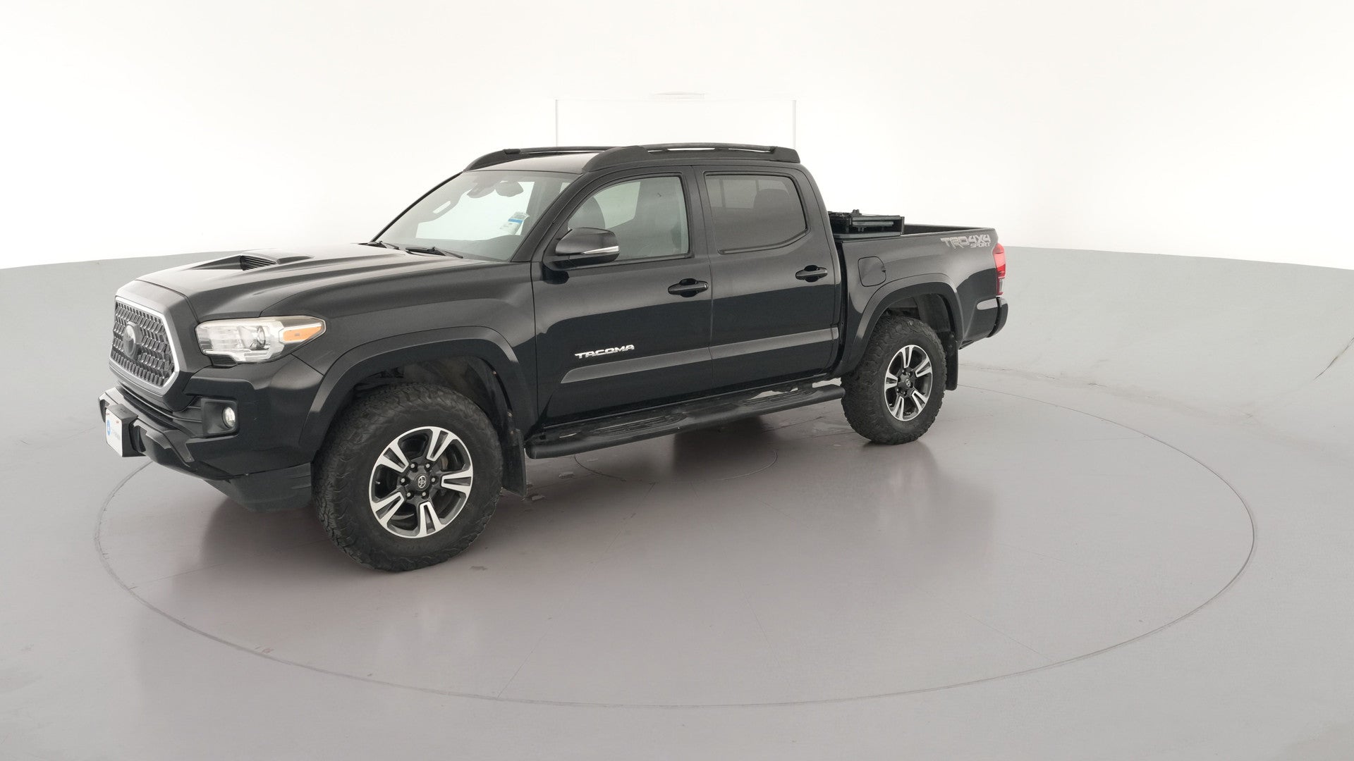2018 Toyota Tacoma Double Cab vehicle photo