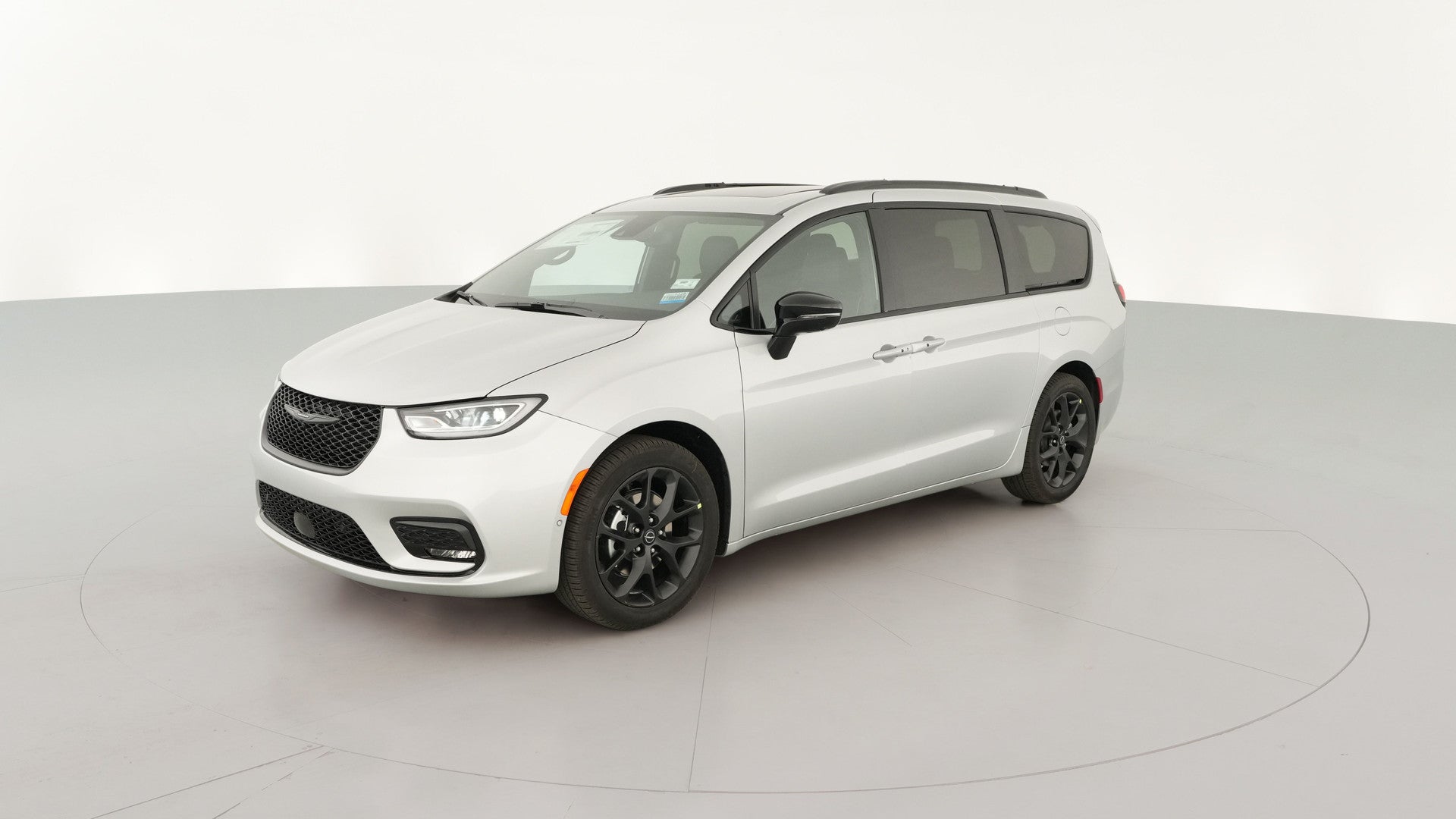2026 Chrysler Pacifica vehicle photo