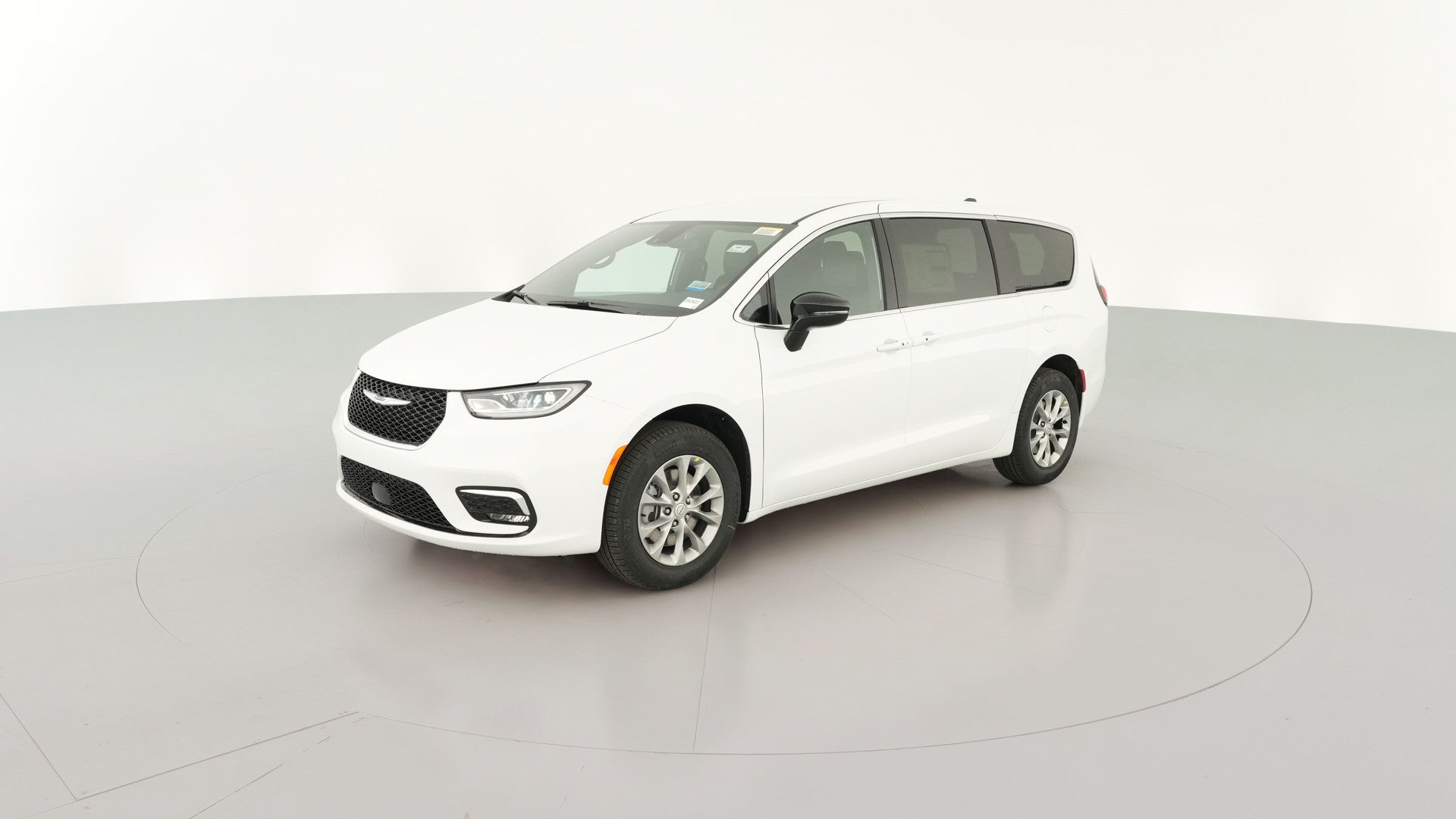 2026 Chrysler Pacifica vehicle photo