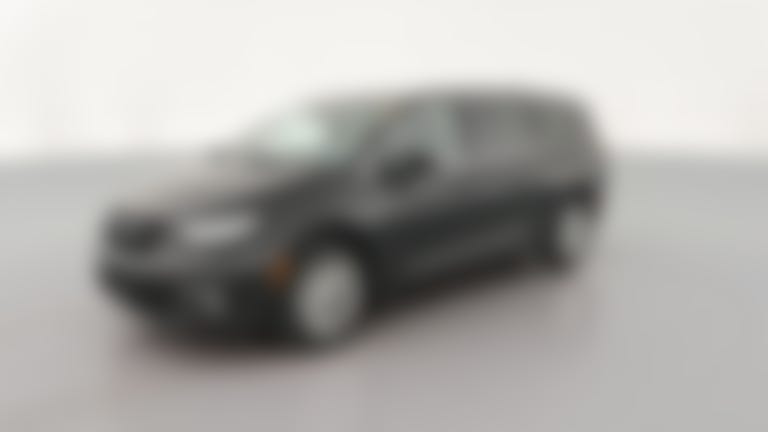 2026 Chrysler Pacifica vehicle photo