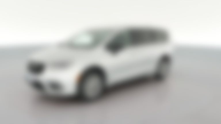 2026 Chrysler Pacifica vehicle photo