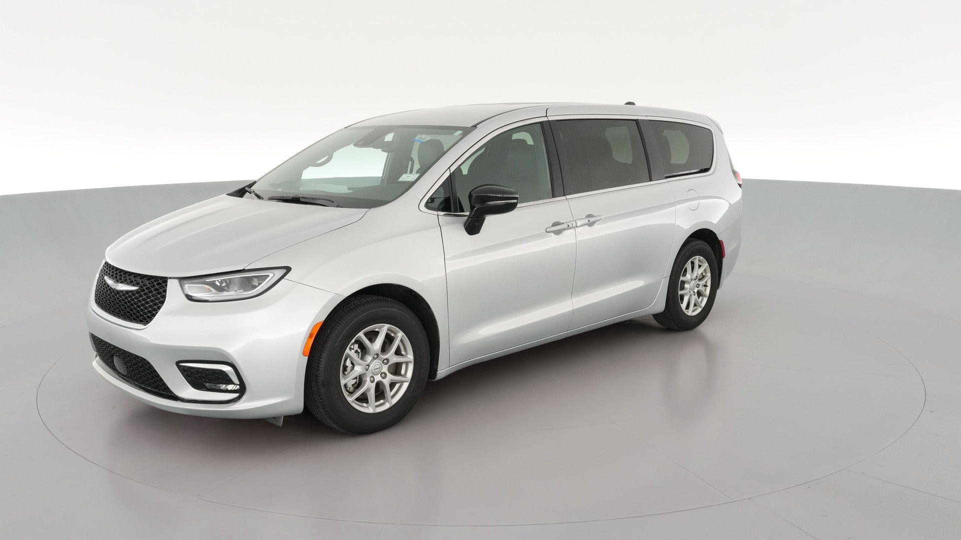 2026 Chrysler Pacifica vehicle photo